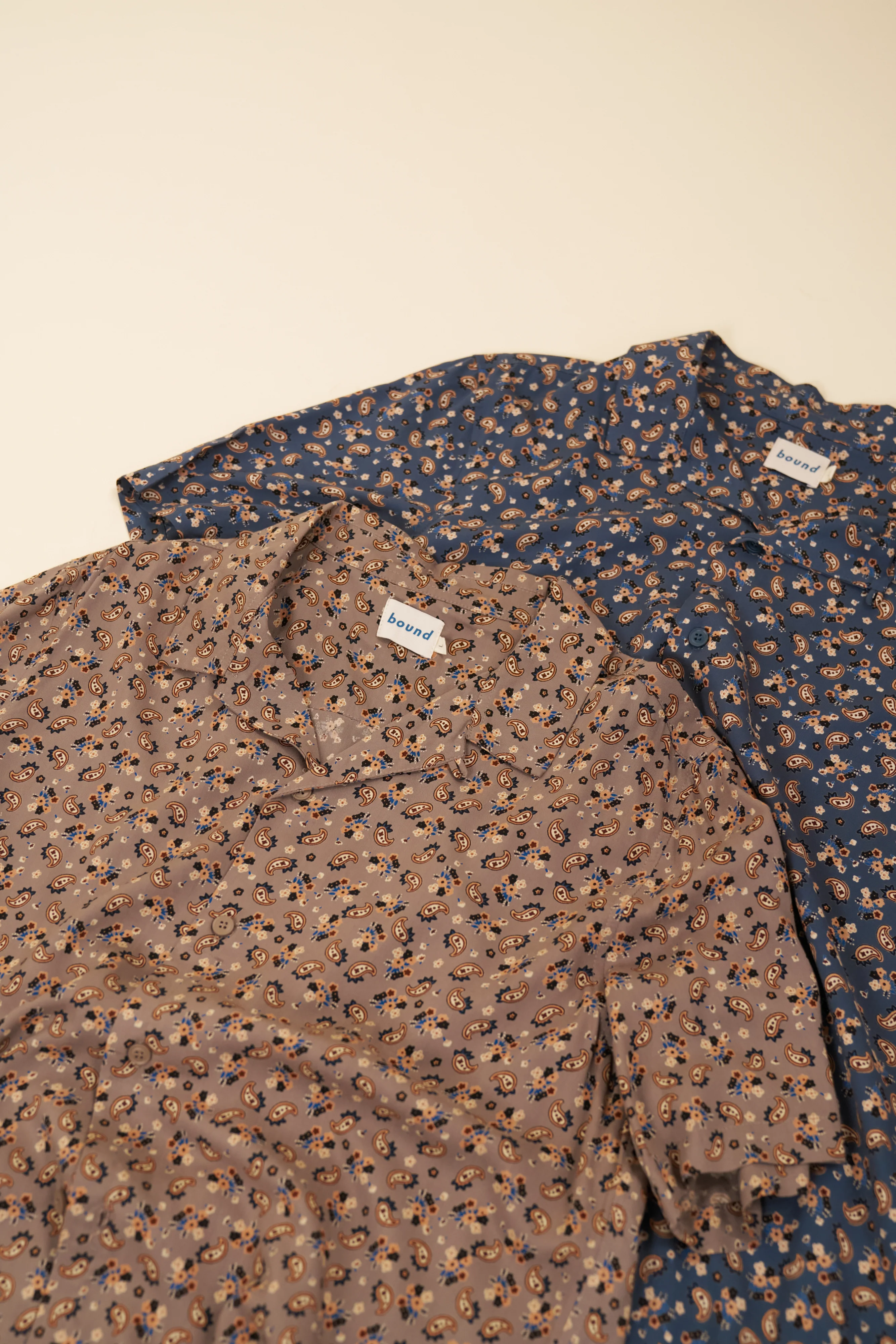 PAISLEY RAYON SHIRT - MUSHROOM - Image 8