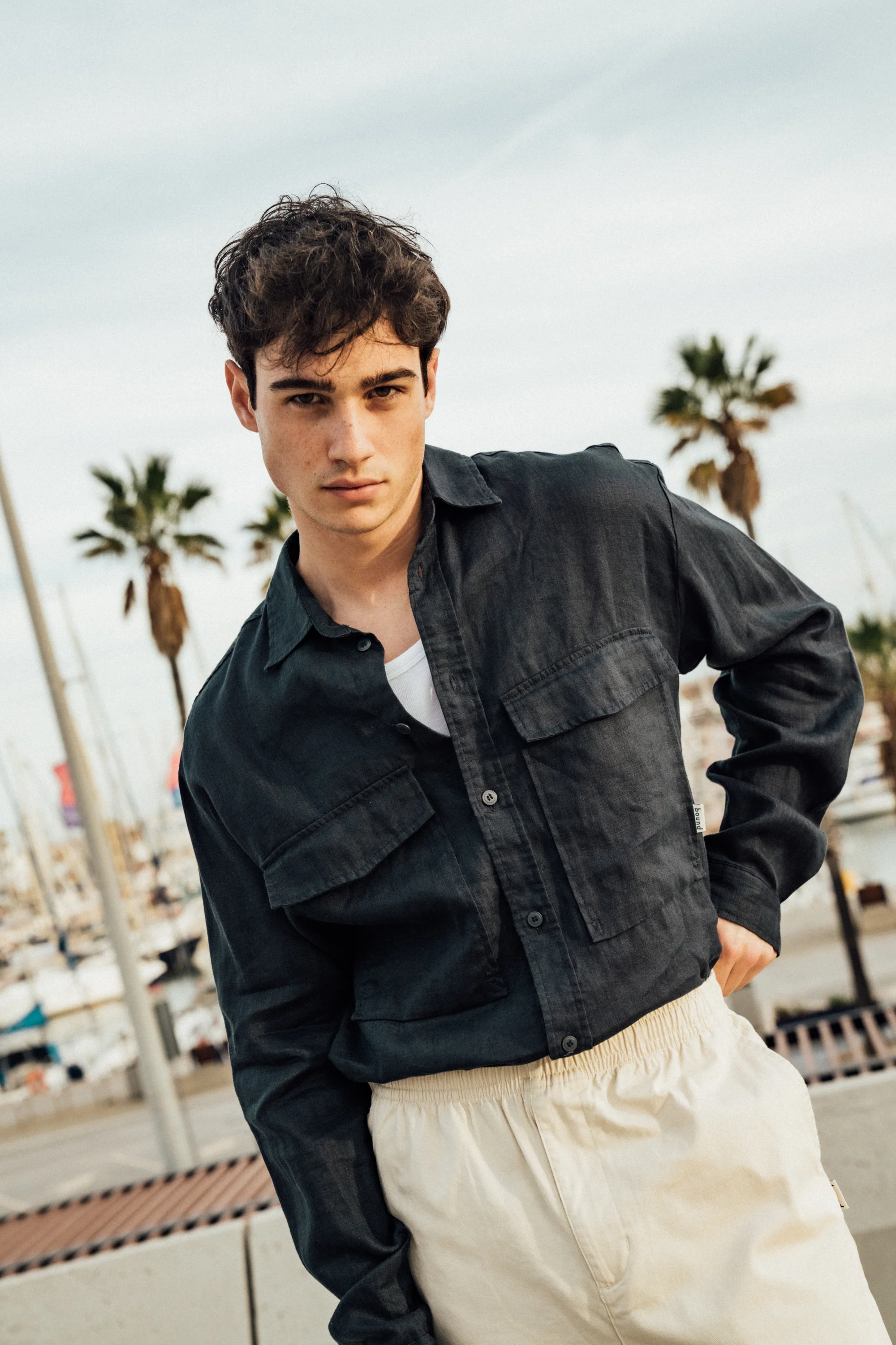 PREMIUM LINEN LONGSLEEVE SHIRT - NAVY - Image 2