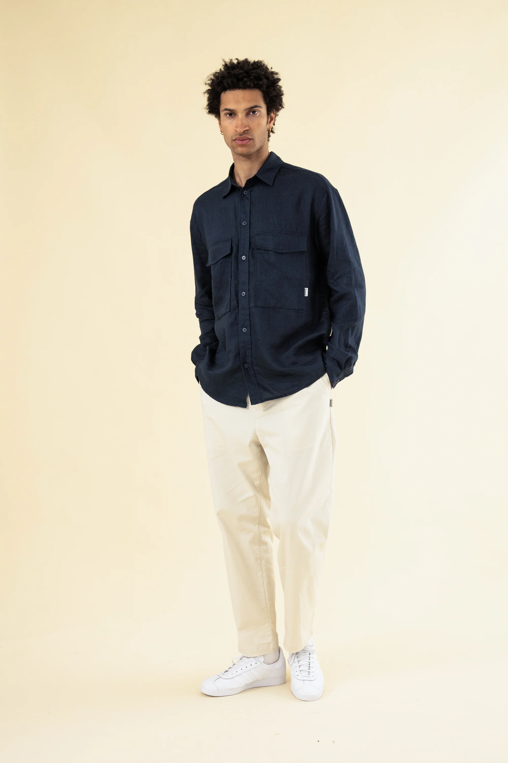 PREMIUM LINEN LONGSLEEVE SHIRT - NAVY - Image 3