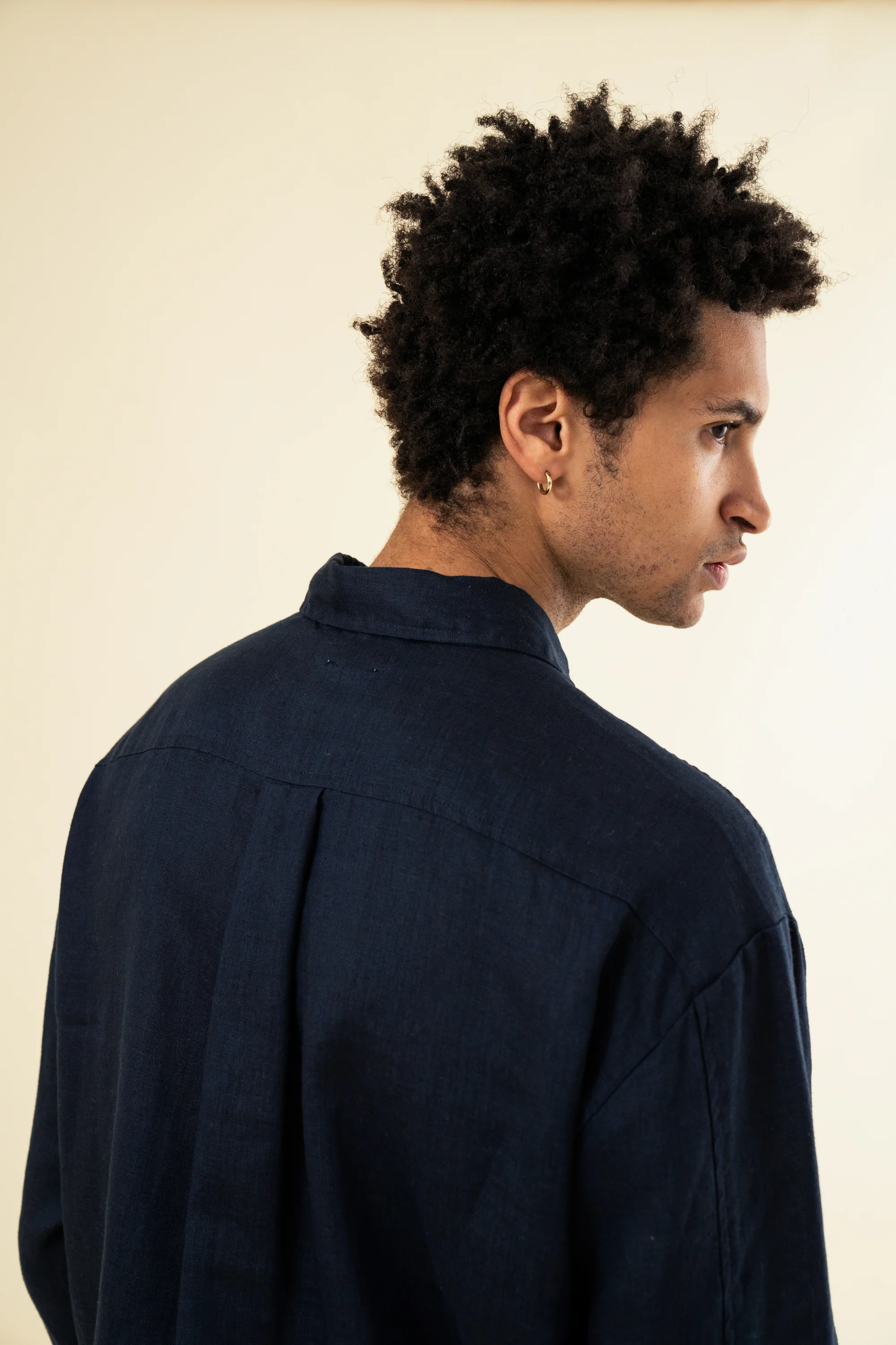 PREMIUM LINEN LONGSLEEVE SHIRT - NAVY - Image 7