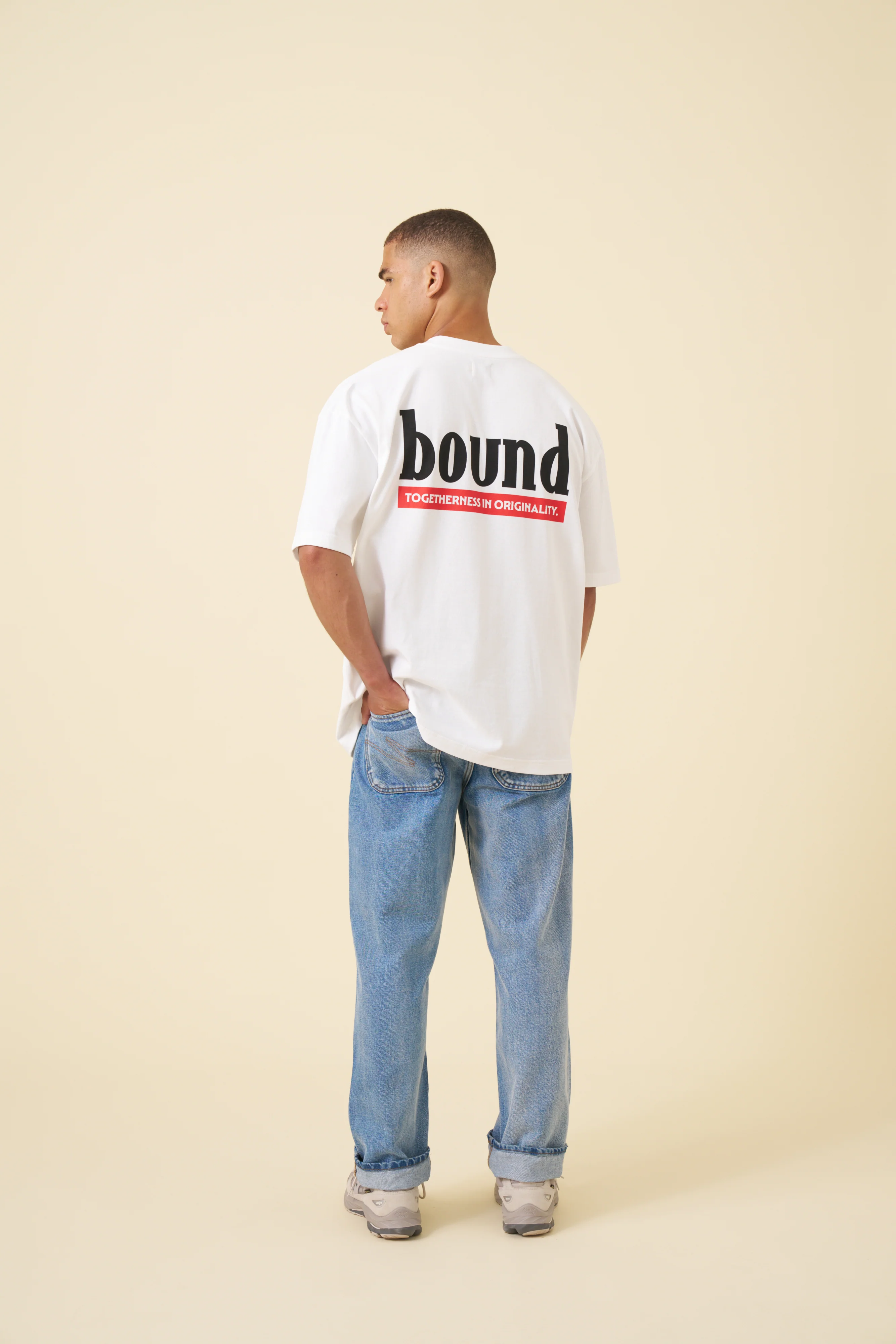 RED LABEL TEE - WHITE - Image 6
