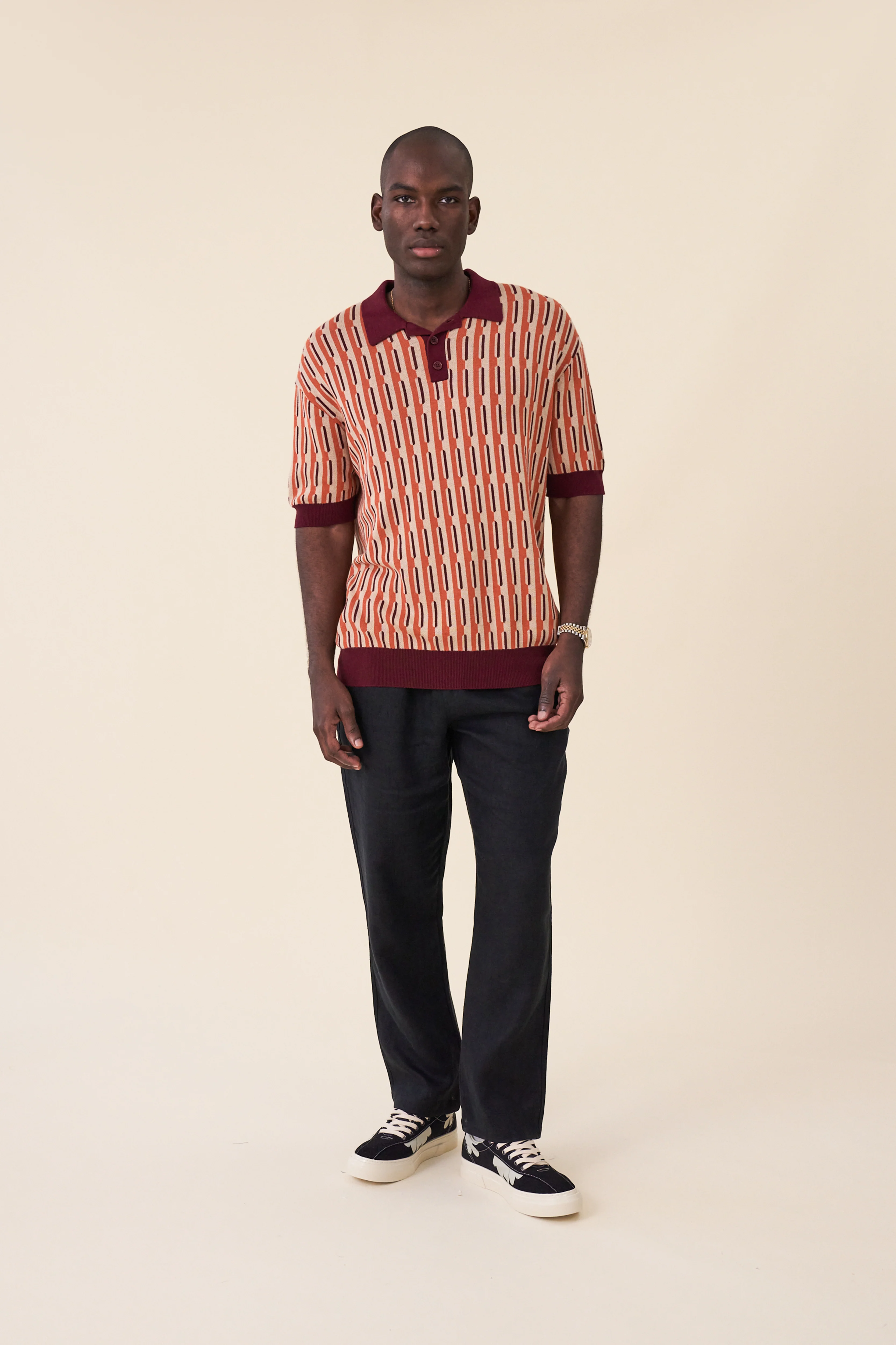 RELAXED LINEN TROUSERS - BLACK - Image 5