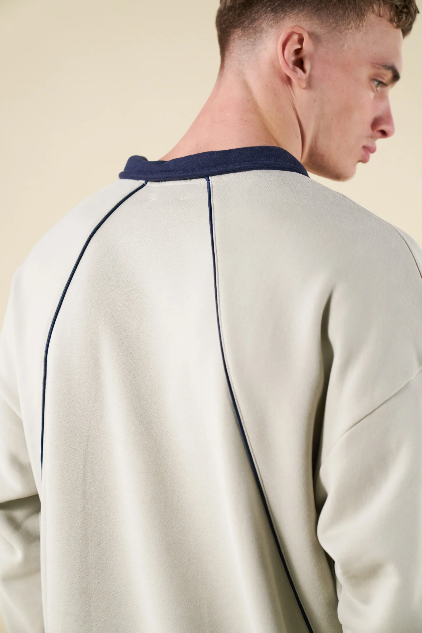 RETRO SPORTS GRID SWEATER - GREY / NAVY - Image 6