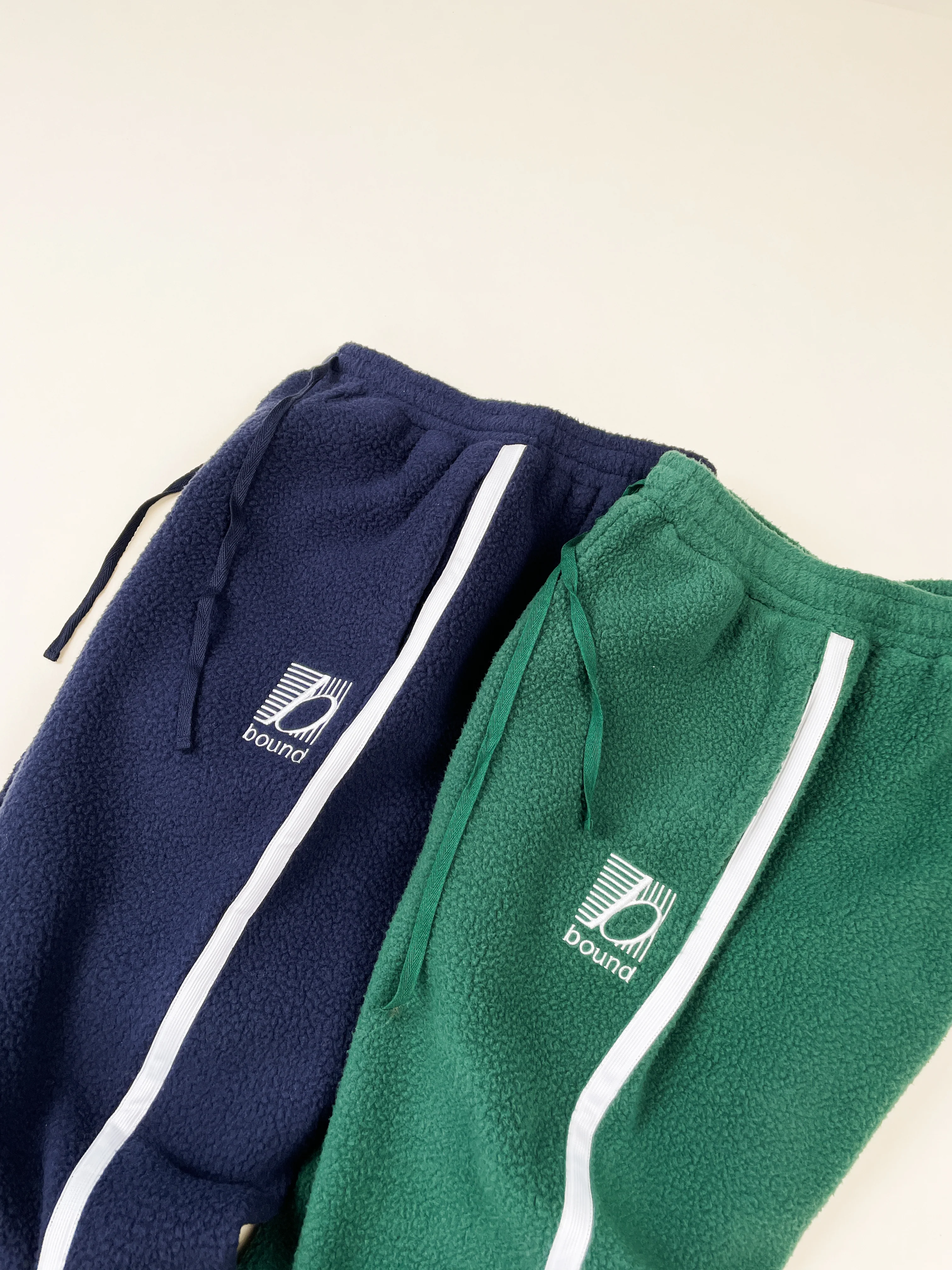REVERSE FLEECE GRID STRAIGHT JOGGERS - BOTTLE GREEN - Image 10