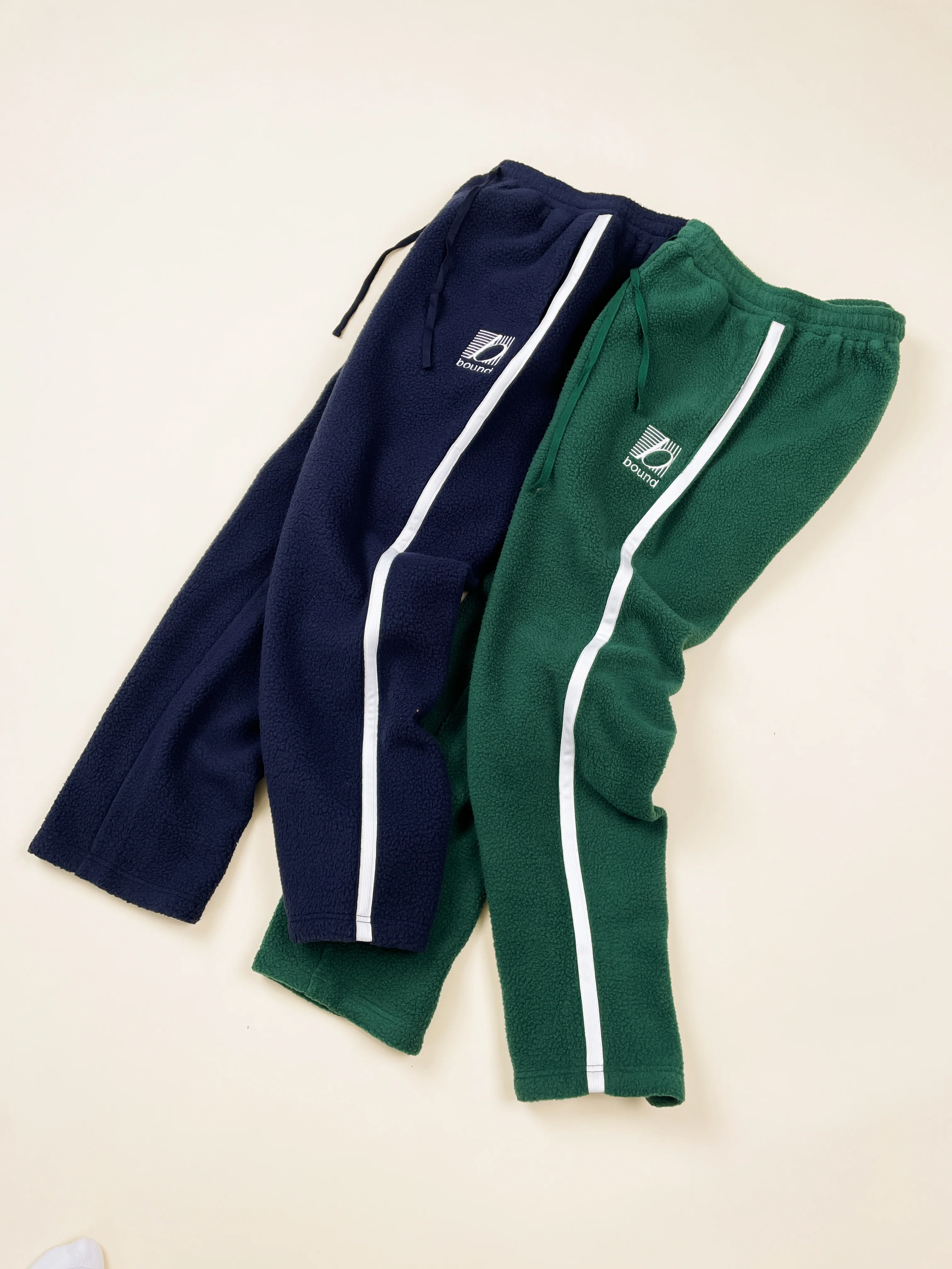 REVERSE FLEECE GRID STRAIGHT JOGGERS - BOTTLE GREEN - Image 9