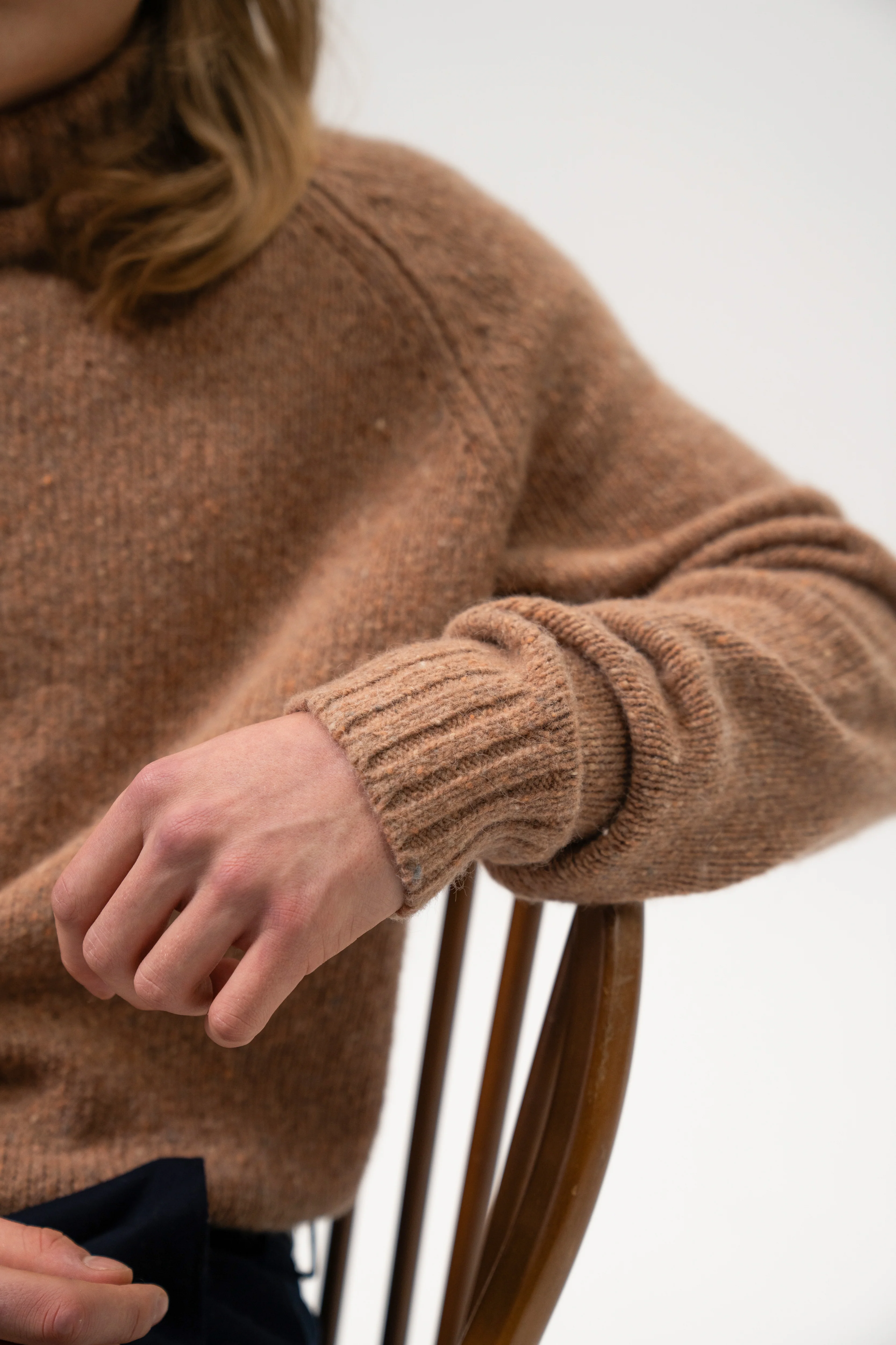 RUST FLECK ROLL NECK - Image 6