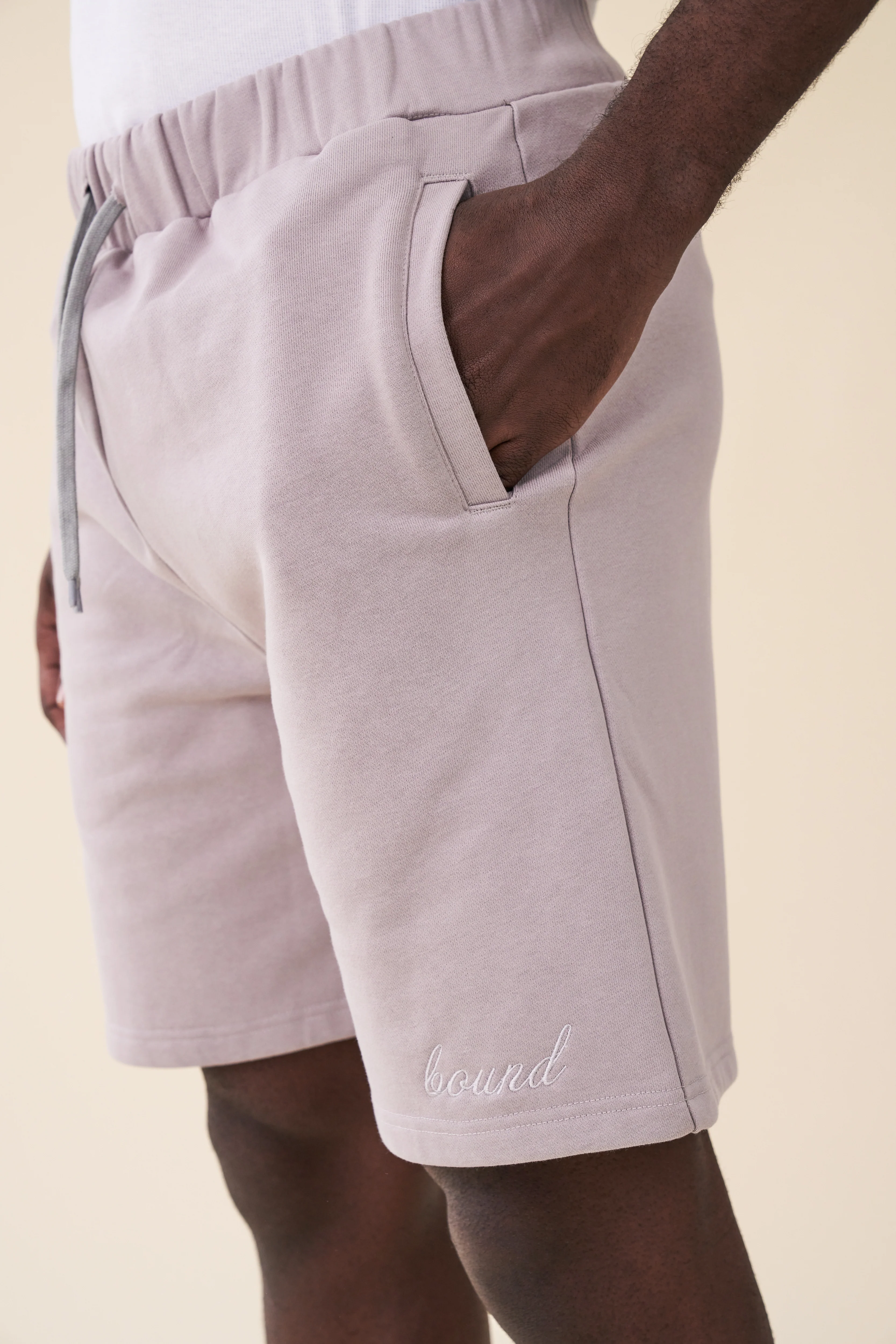 SCRIPT JOGGER SHORTS - MID GREY - Image 4