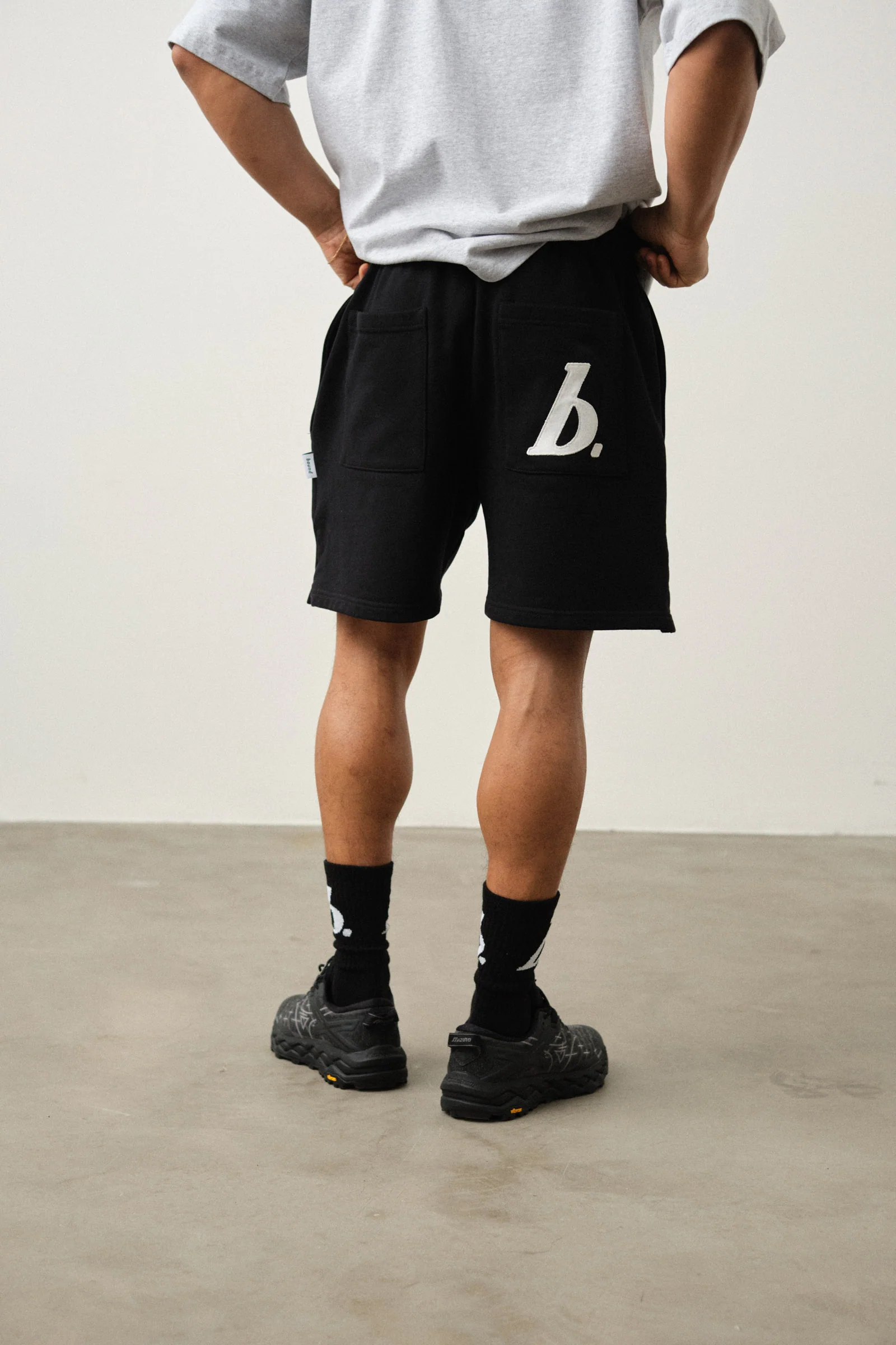 STAMP SHORTS - BLACK - Image 3