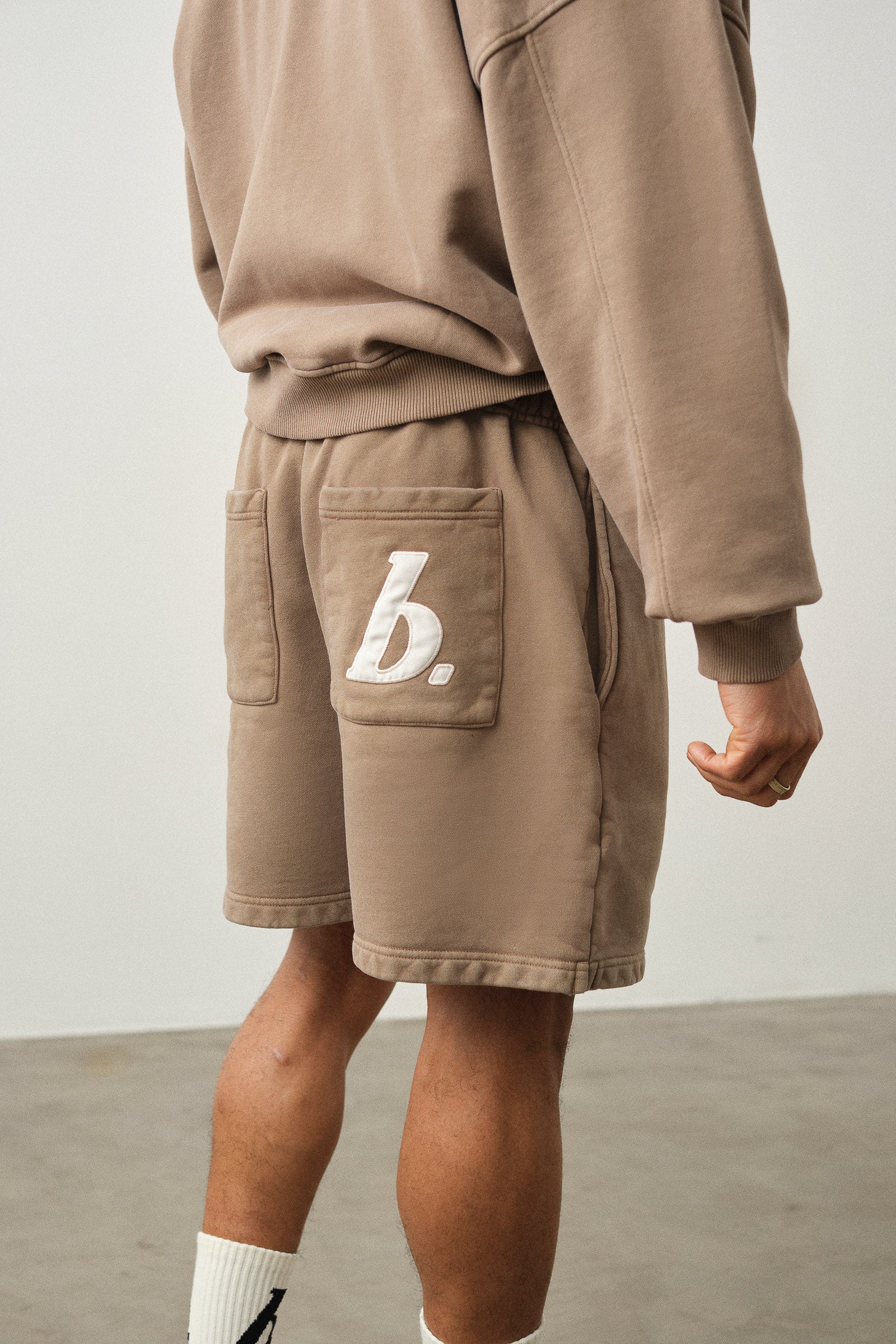 STAMP SHORTS - WALNUT - Image 2