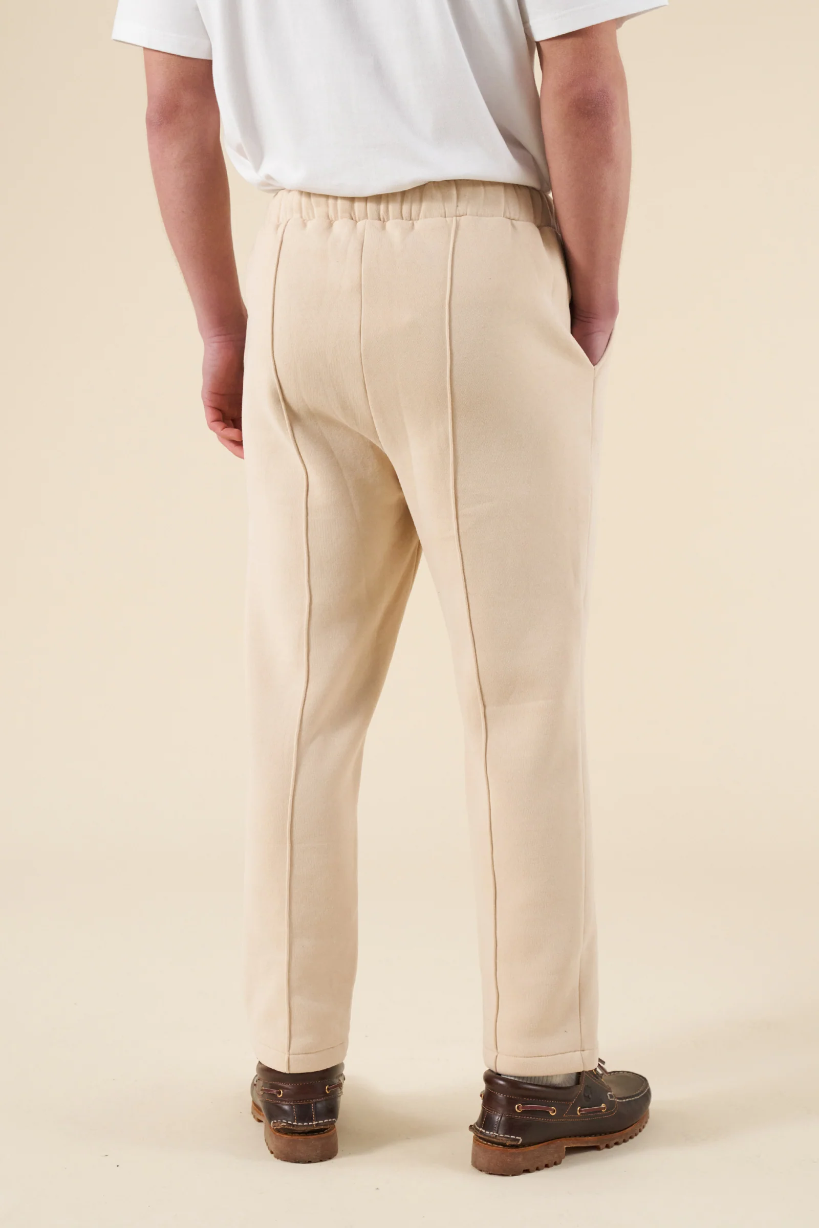 CUFFLESS PLEAT JOGGERS - CREAM - Image 4