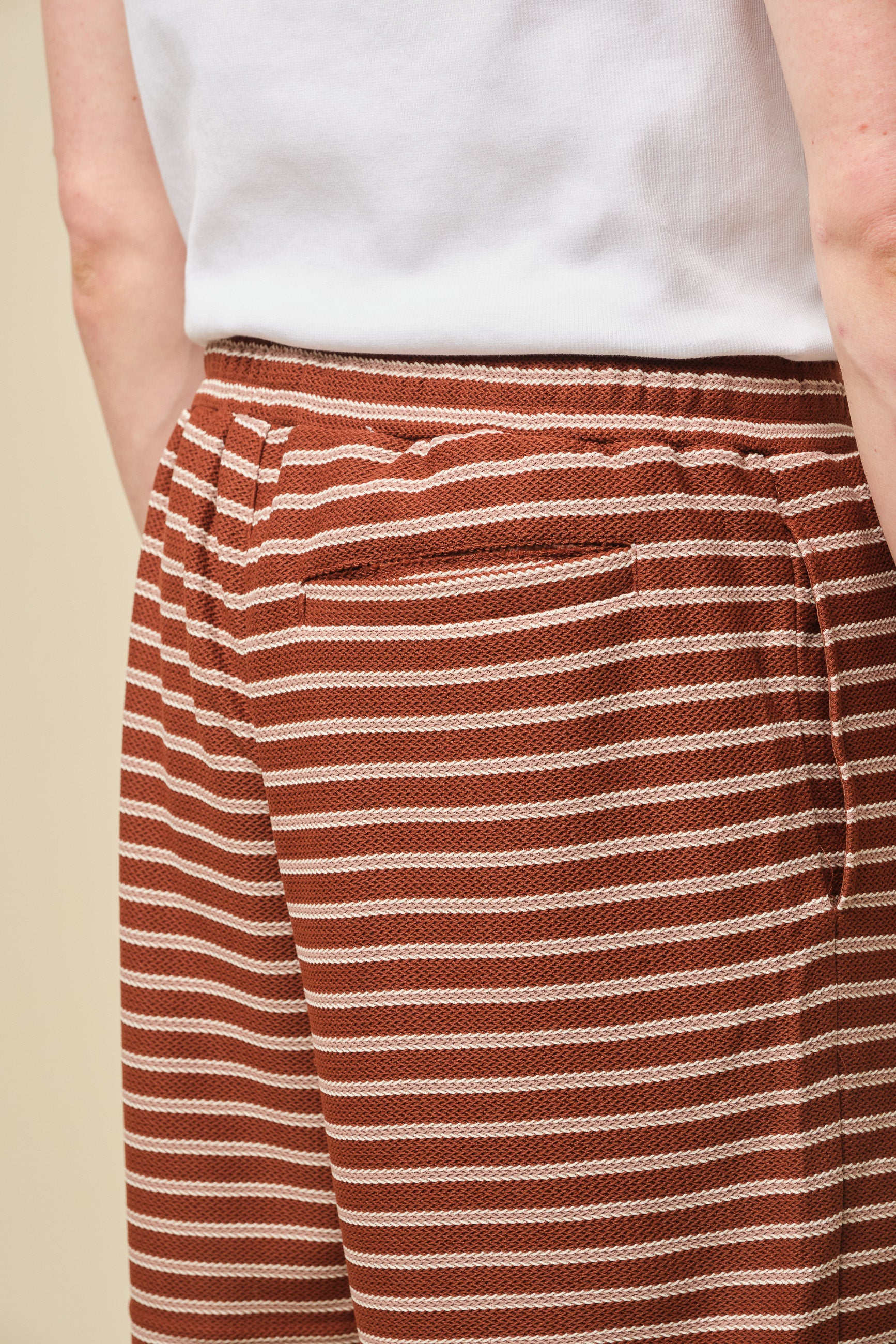 STRIPE JACQUARD RUST SHORTS - Image 6