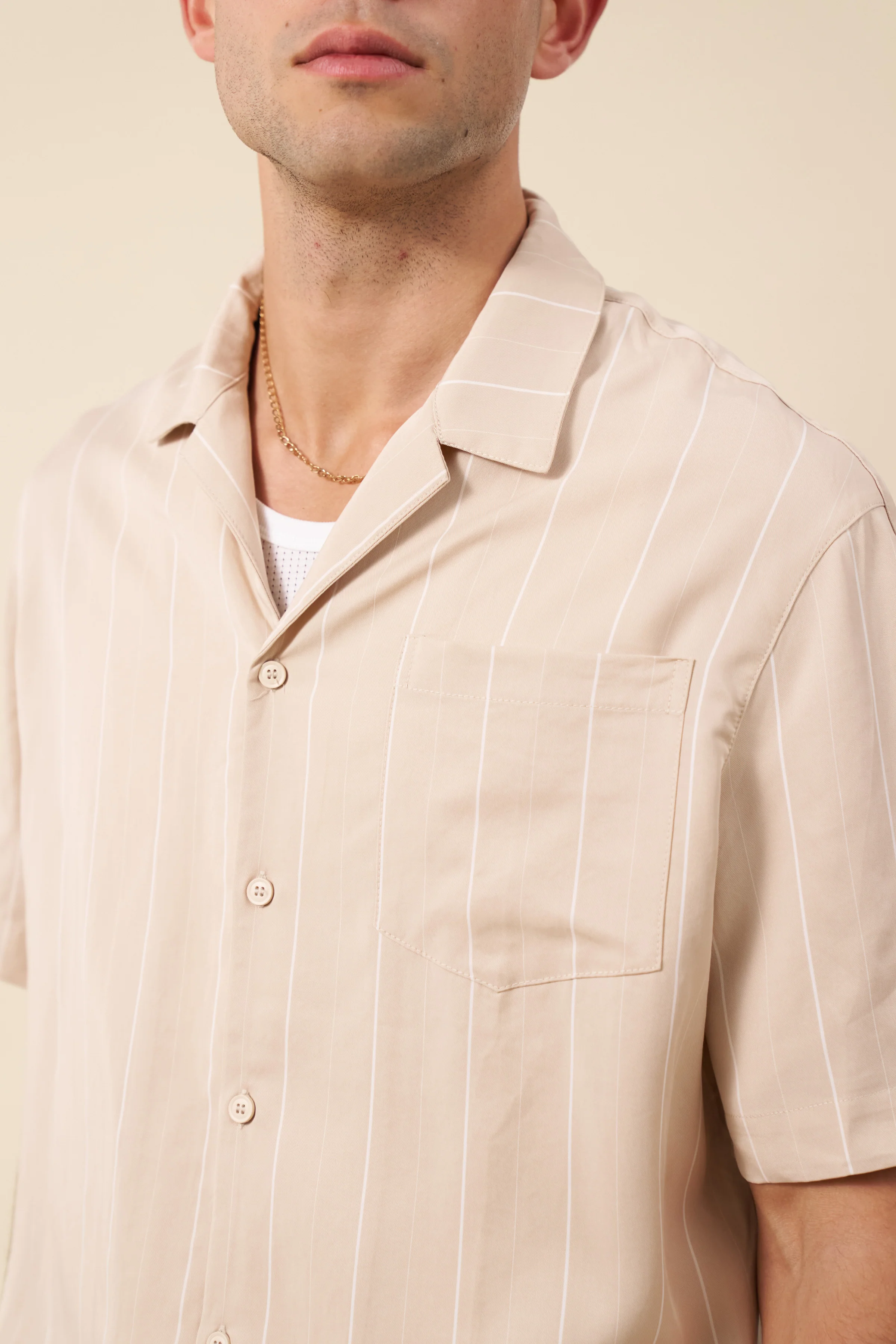 STRIPE TENCEL RAGLAN SHIRT - BEIGE - Image 5