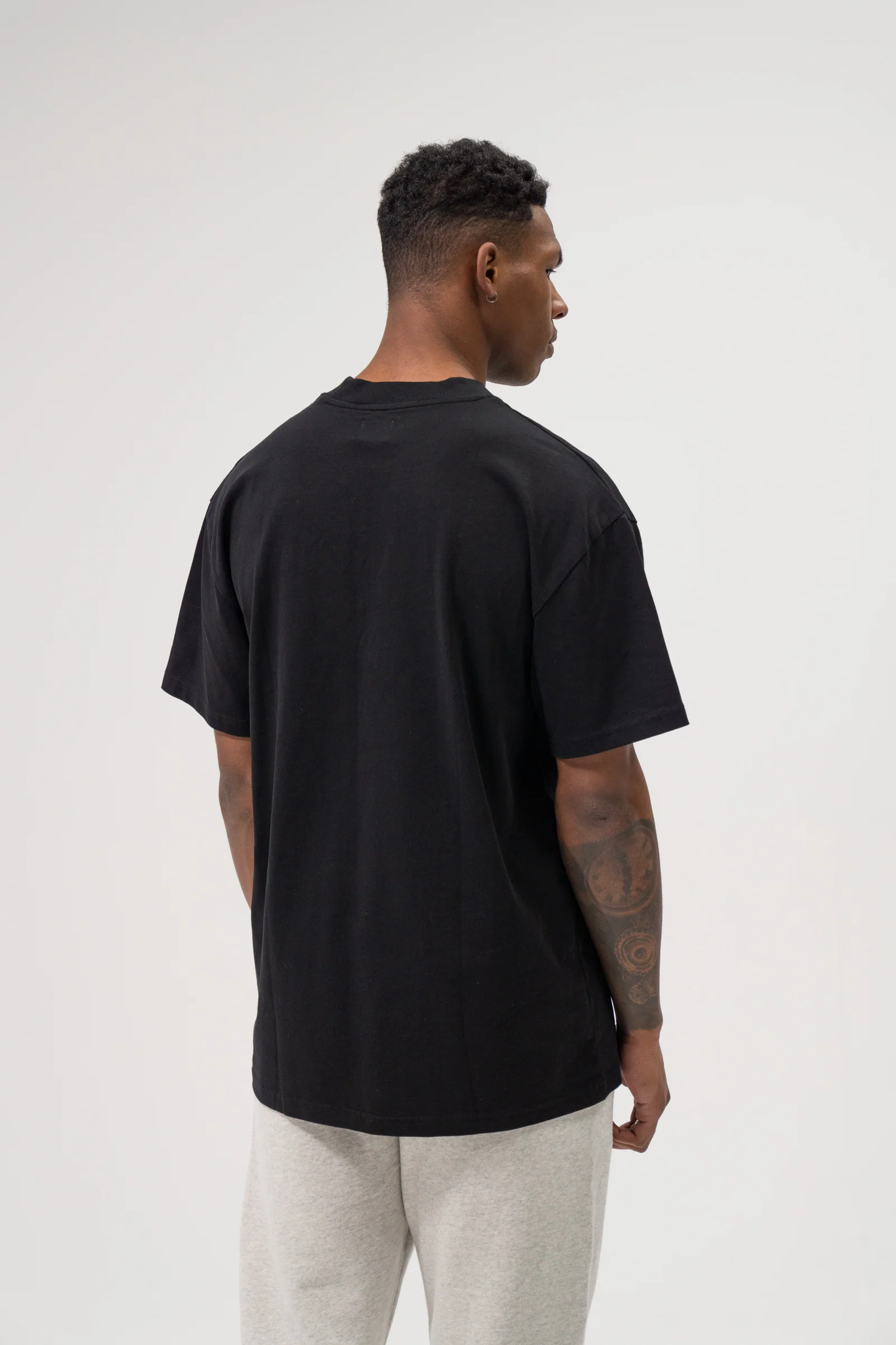 SUSTAIN BLACK TEE - Image 3