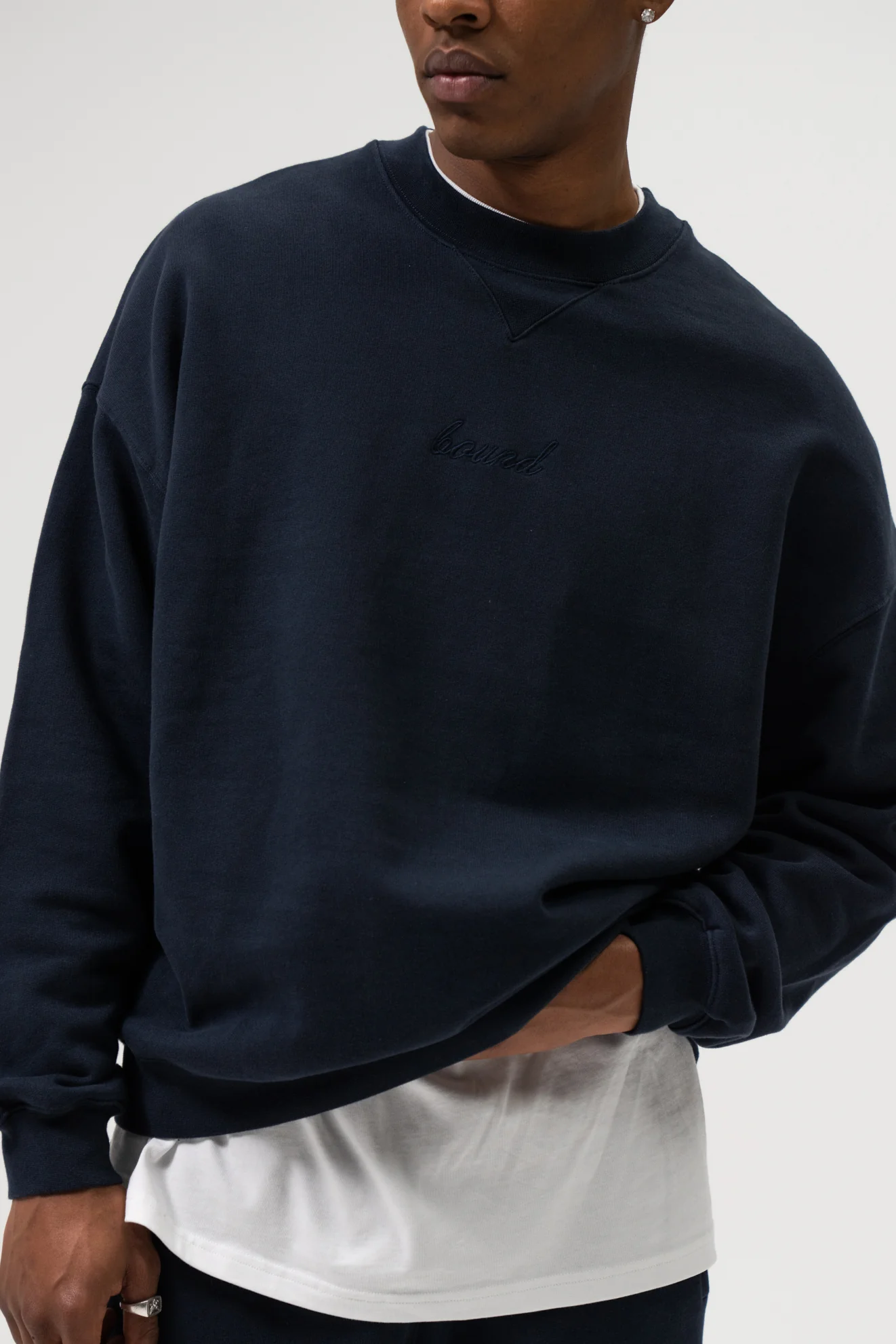 SUSTAIN NAVY SWEATER - Image 4