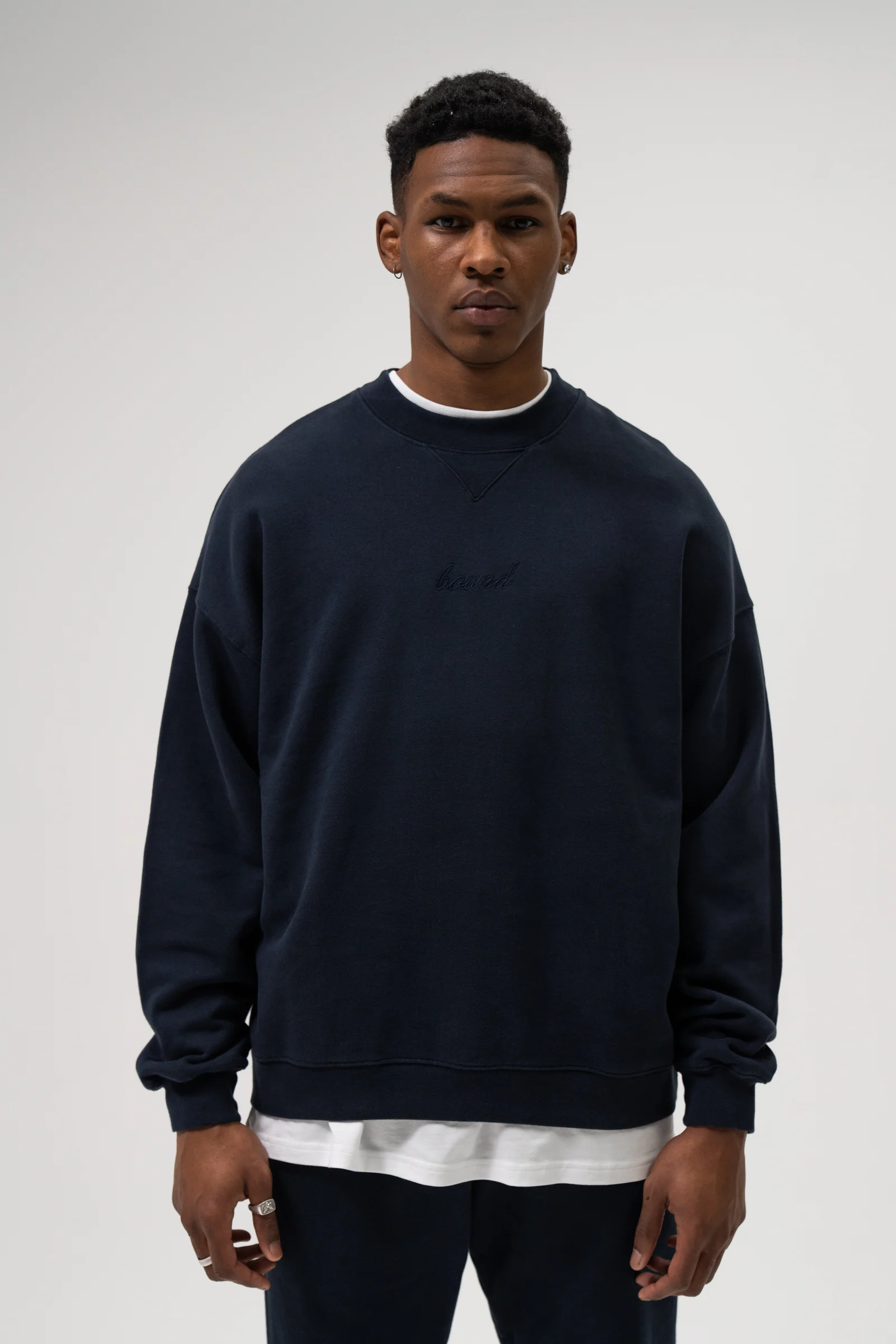 SUSTAIN NAVY SWEATER & JOGGERS SET - Image 3
