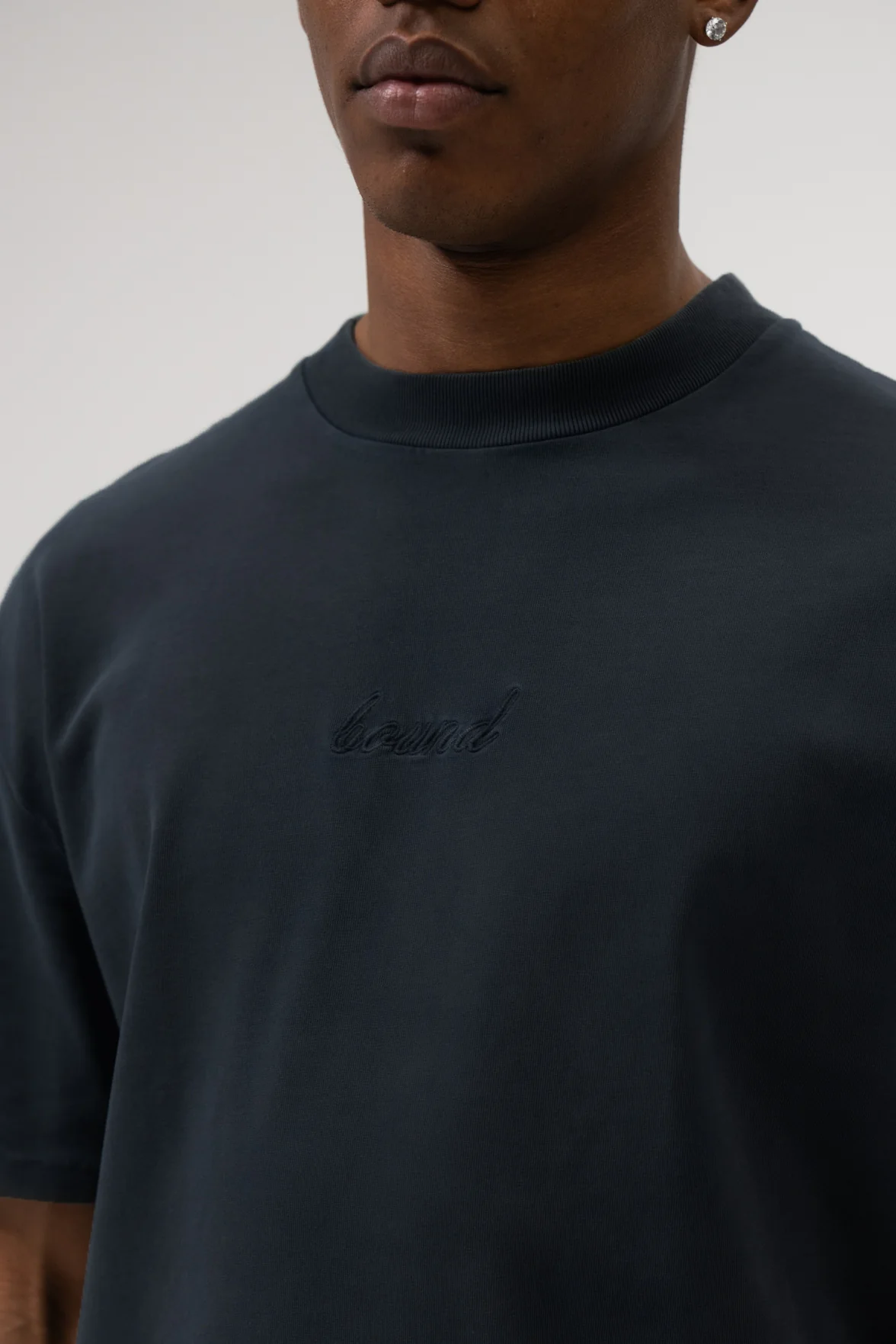 SUSTAIN NAVY TEE - Image 4