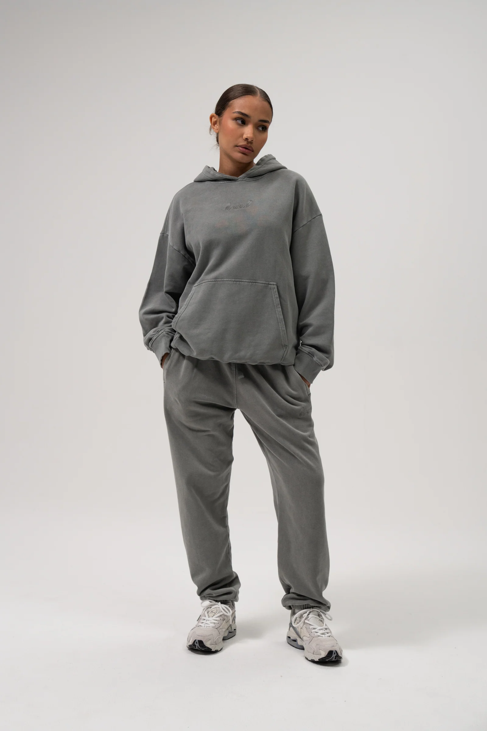 SUSTAIN WASHED GREY JOGGERS - Image 5