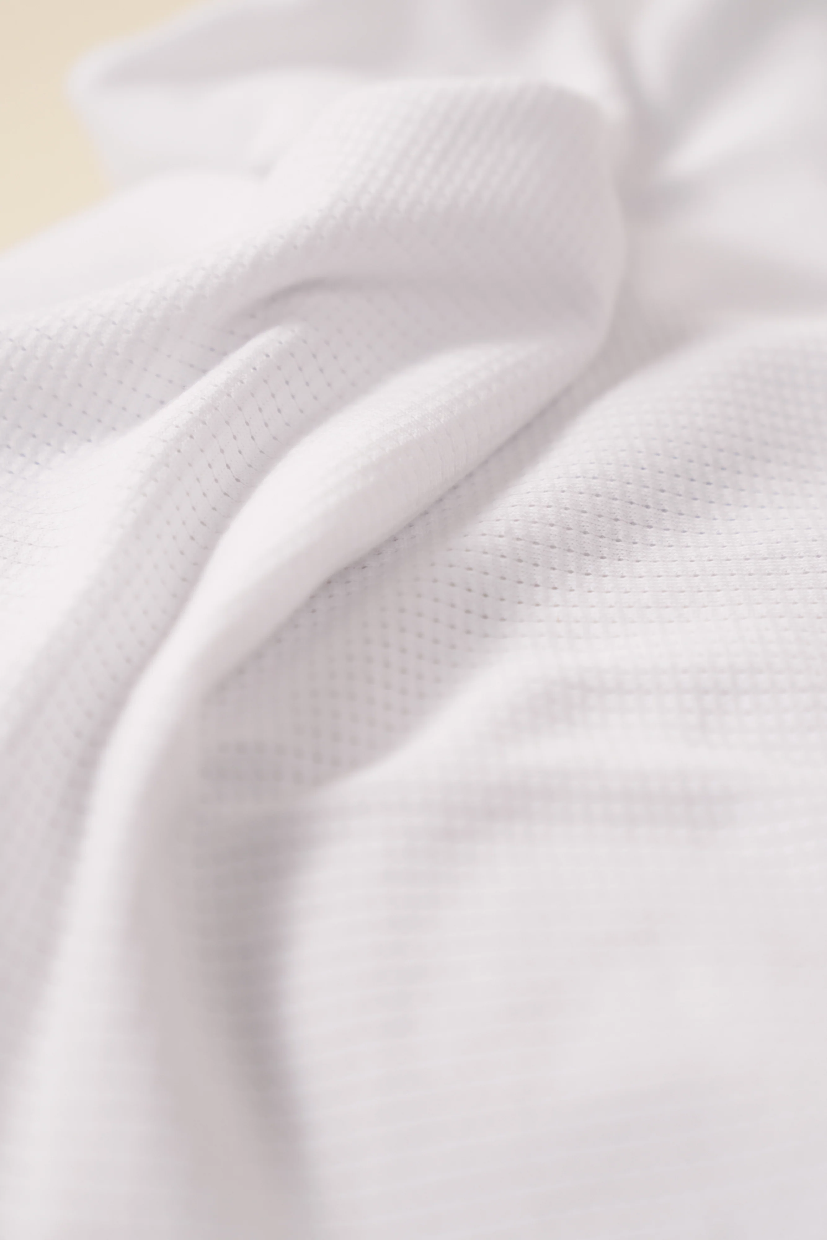 SUSTAIN WHITE CROCHET VEST - 3 PACK - Image 7