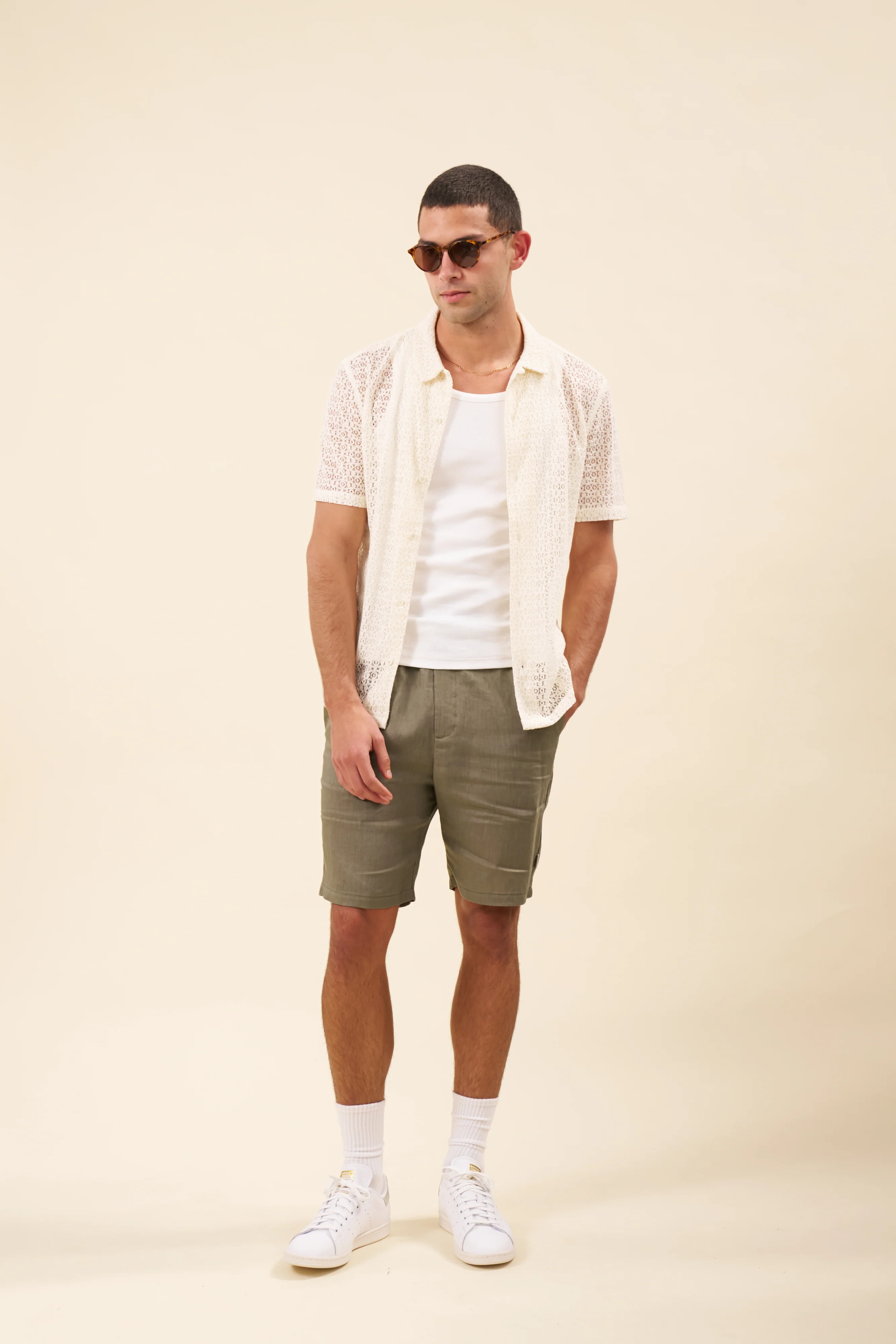 SUSTAIN WHITE CROCHET VEST - Image 9
