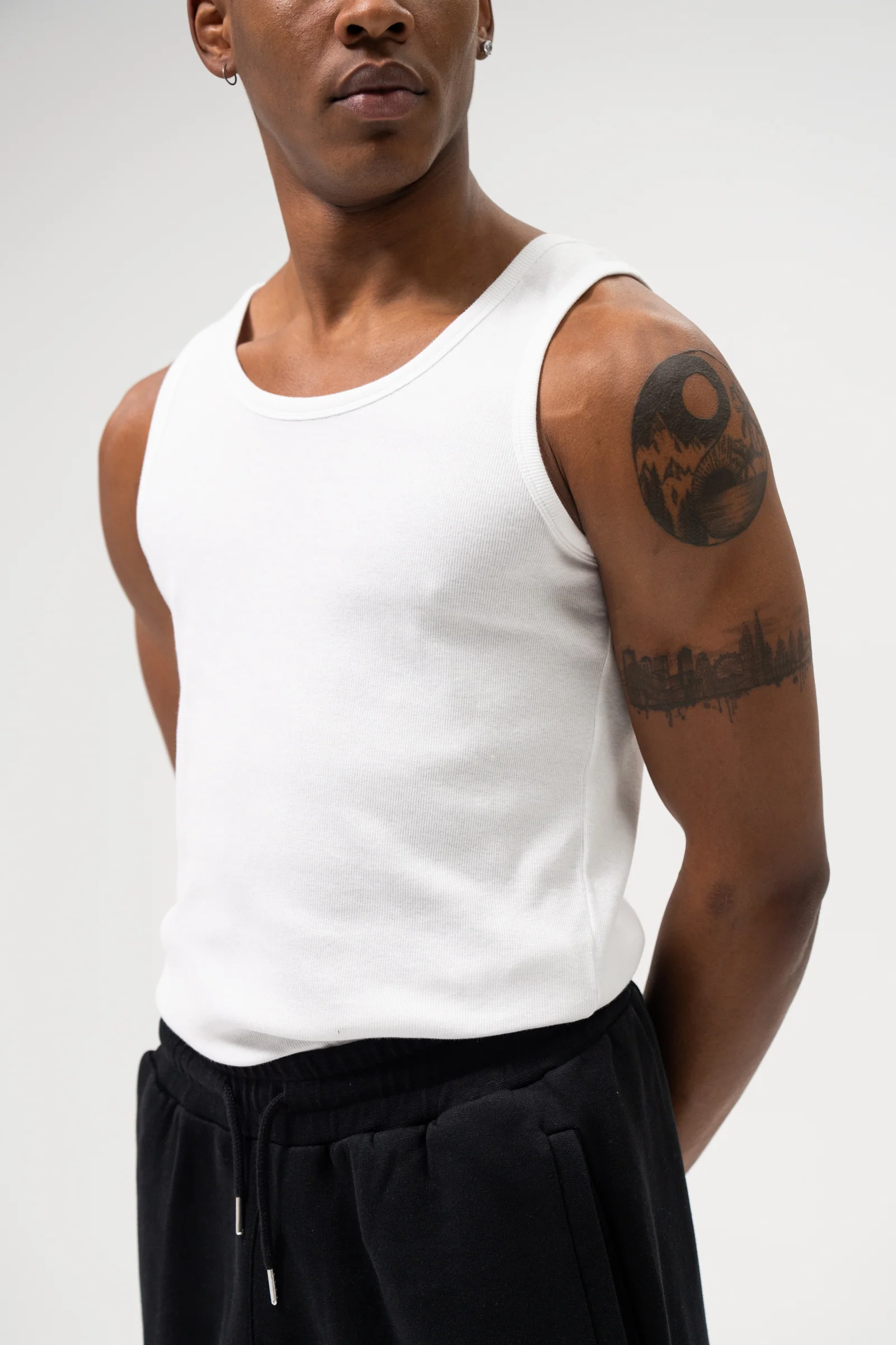 SUSTAIN WHITE RIBBED VEST - Image 5