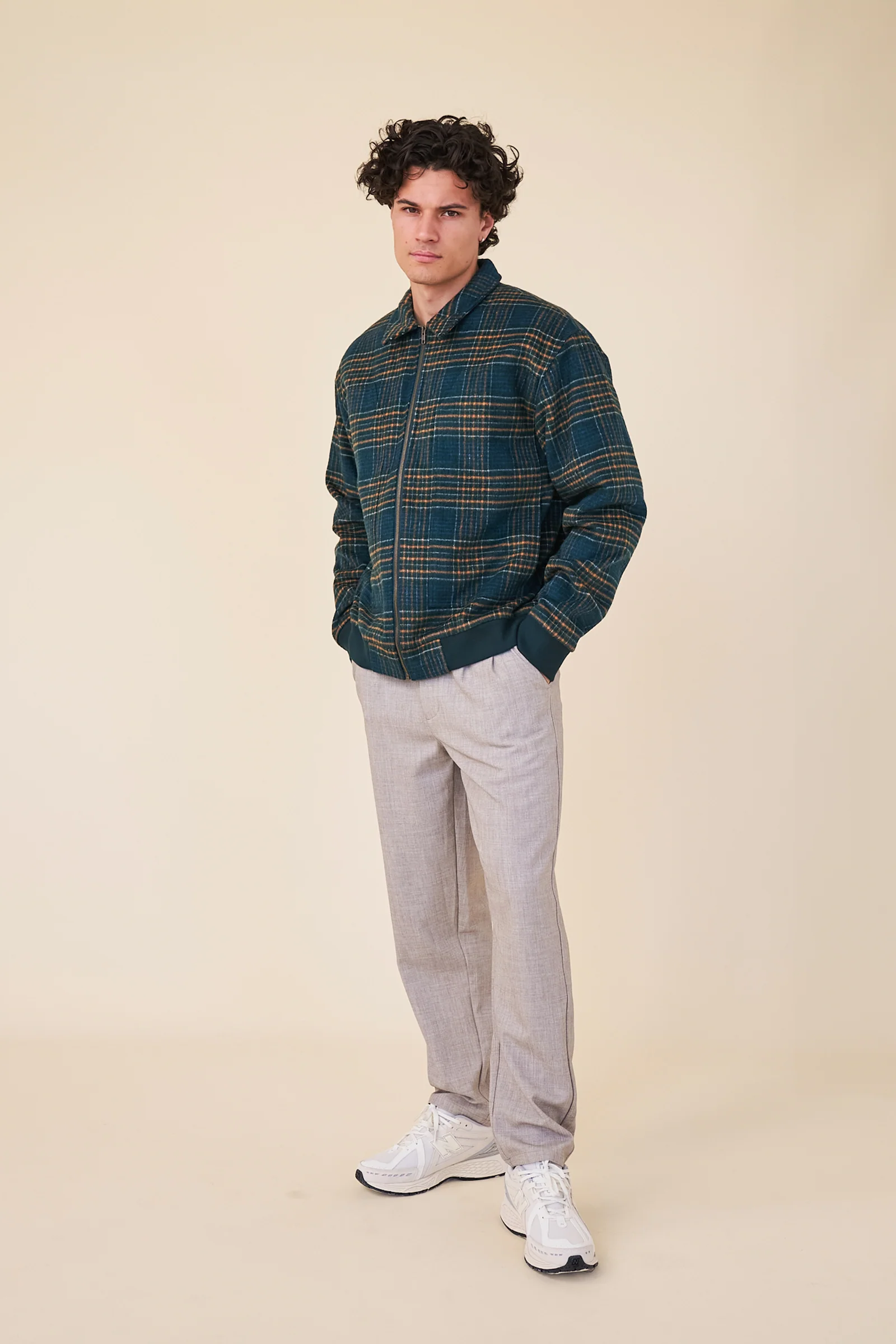 TAPERED DOUBLE PLEAT TROUSER - STONE - Image 6