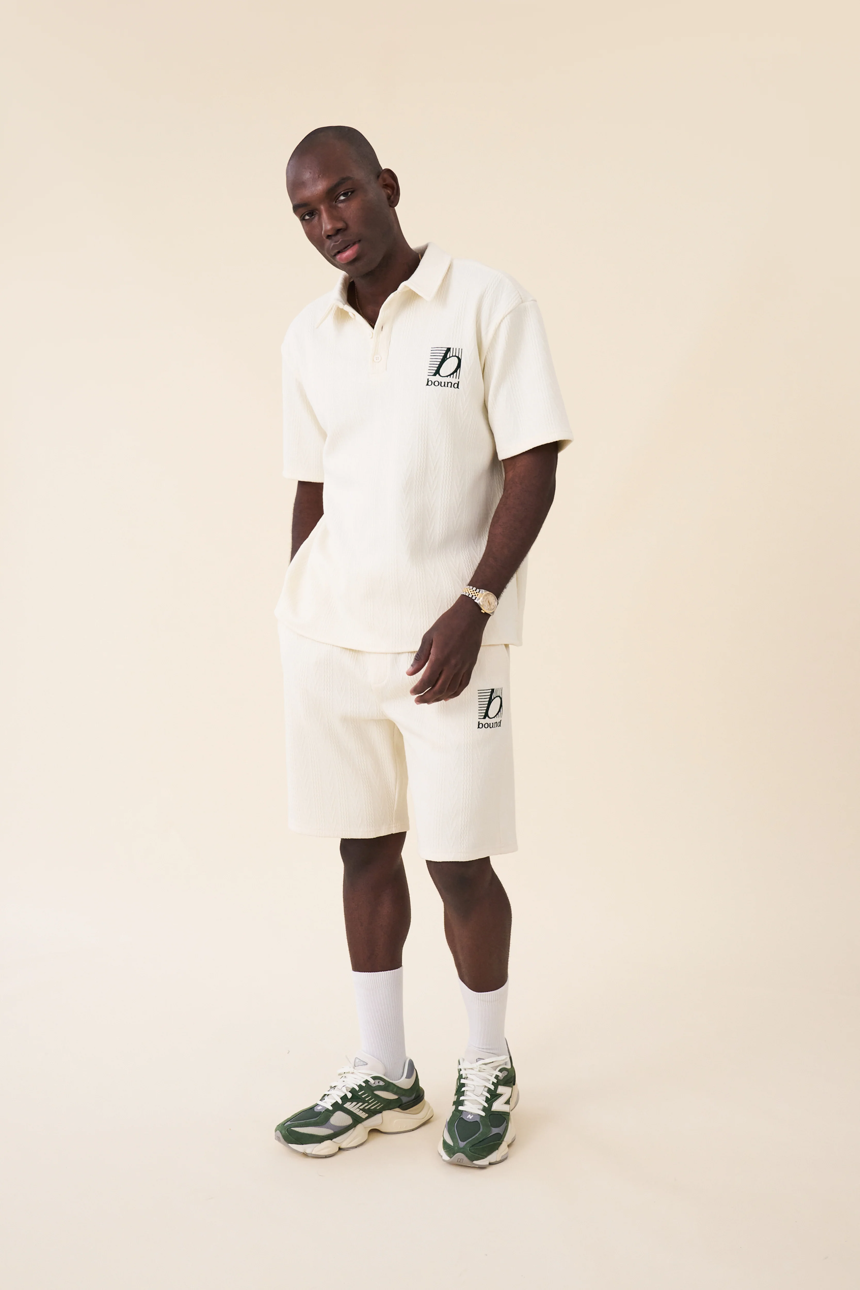 TENNIS CABLE TEXTURE SHORTS - ECRU - Image 4