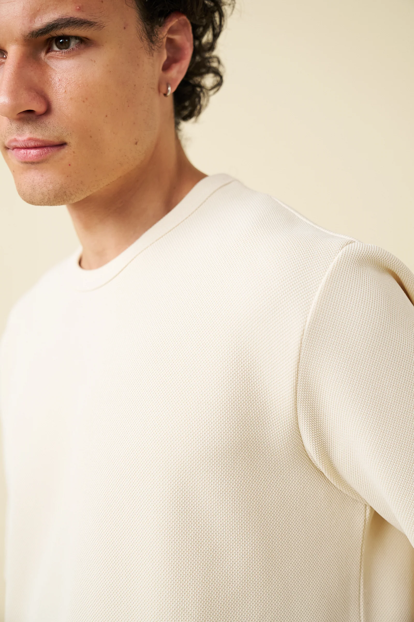 TEXTURED DUTY TEE - ECRU - Image 3