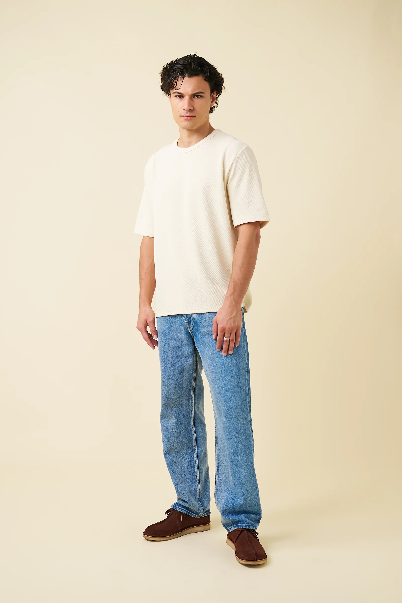 TEXTURED DUTY TEE - ECRU - Image 4