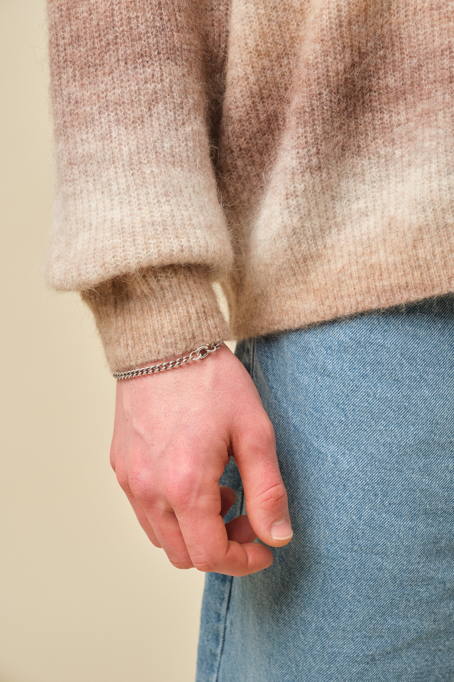 TOFFEE GRADIENT ALPACA KNIT LONGSLEEVE POLO - Image 4