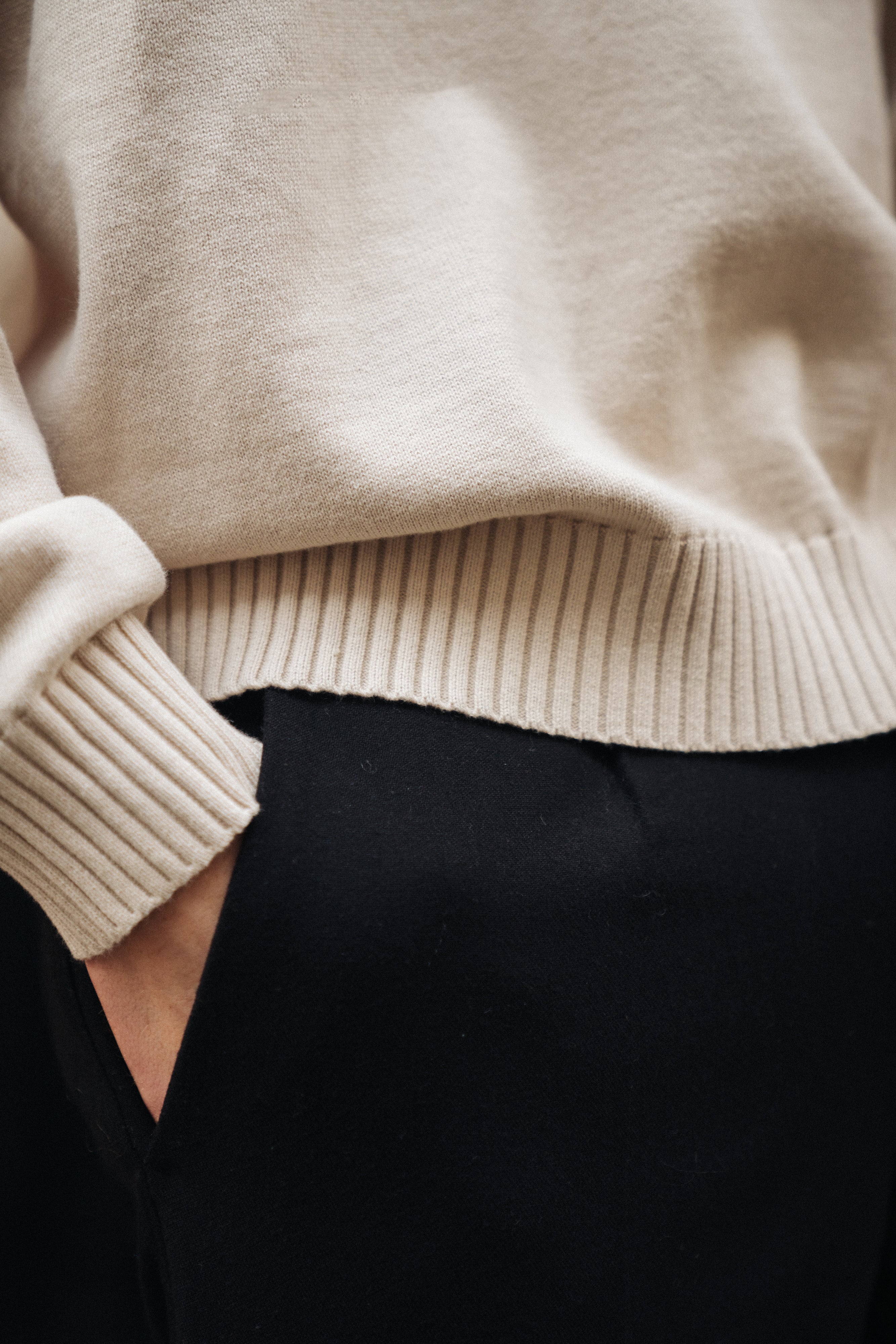 TROPEZ KNIT POLO SWEATER - STONE - Image 11