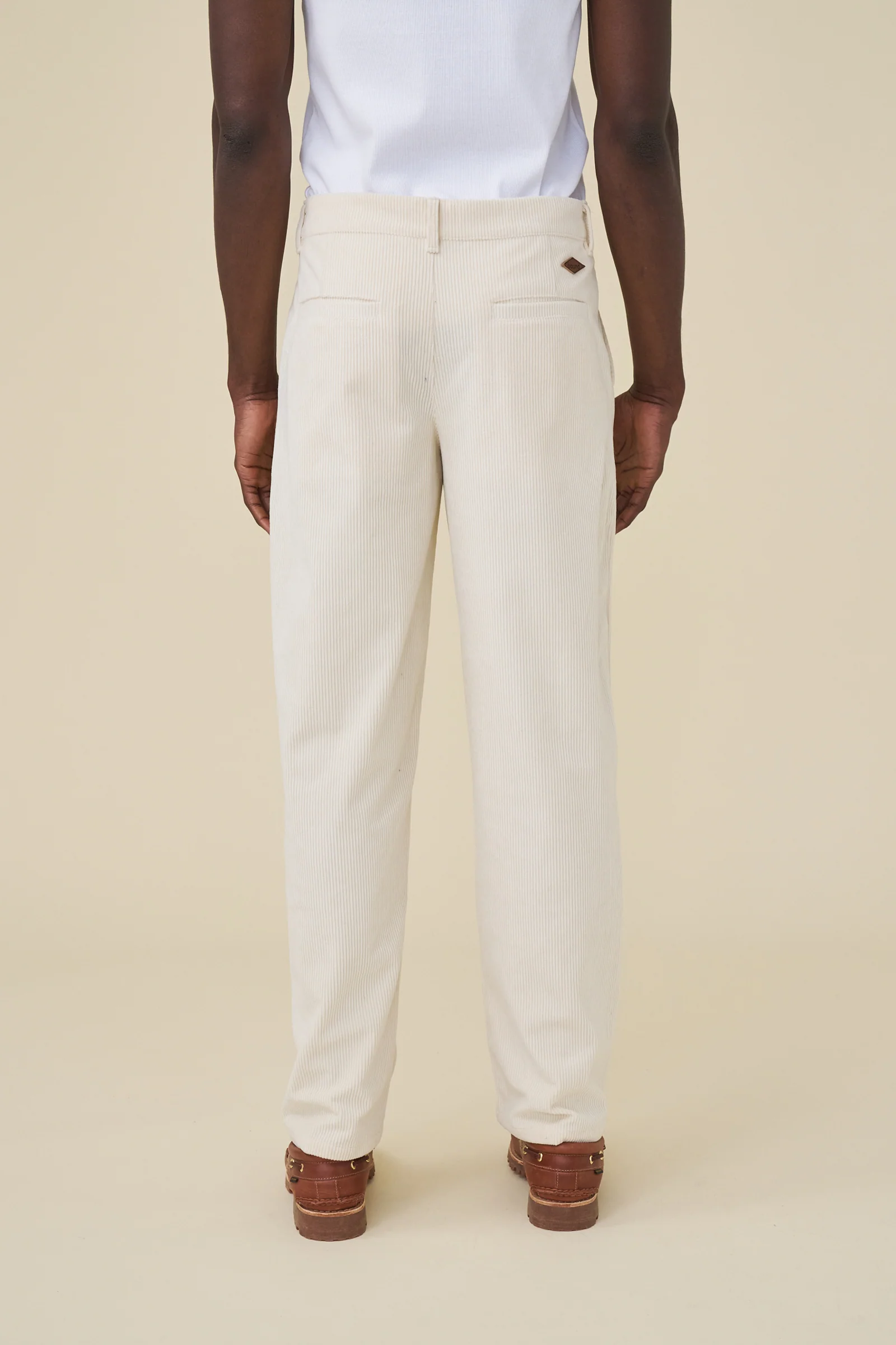 RELAXED CORDUROY TROUSER - LIGHT CREAM - Image 3