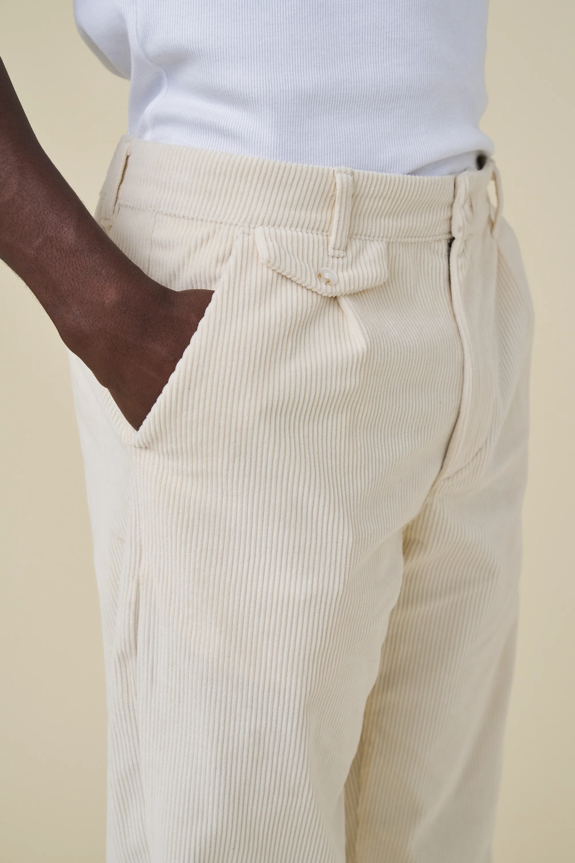 RELAXED CORDUROY TROUSER - LIGHT CREAM - Image 5