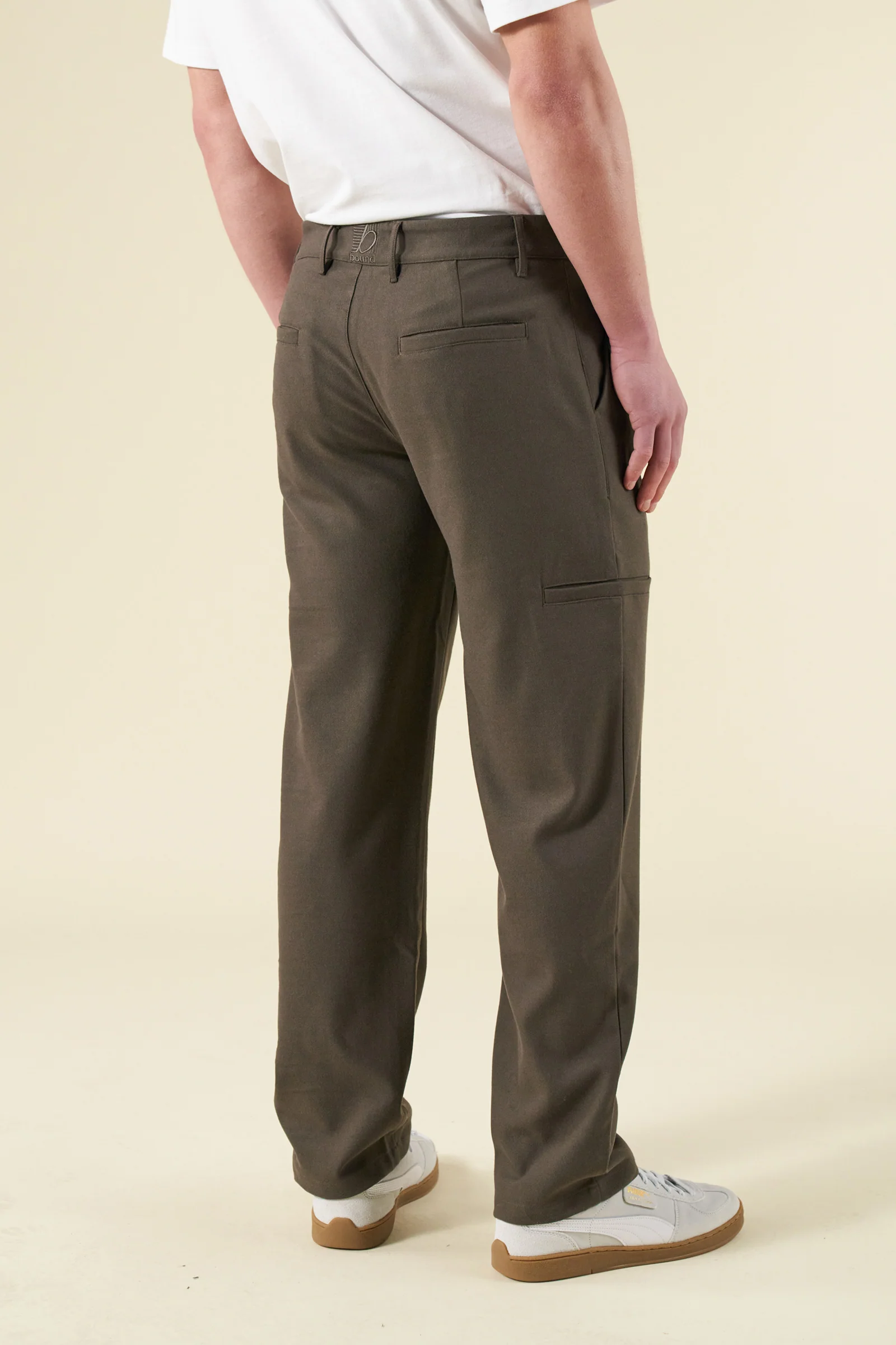 TAPERED CASUAL TROUSER - BROWN - Image 4