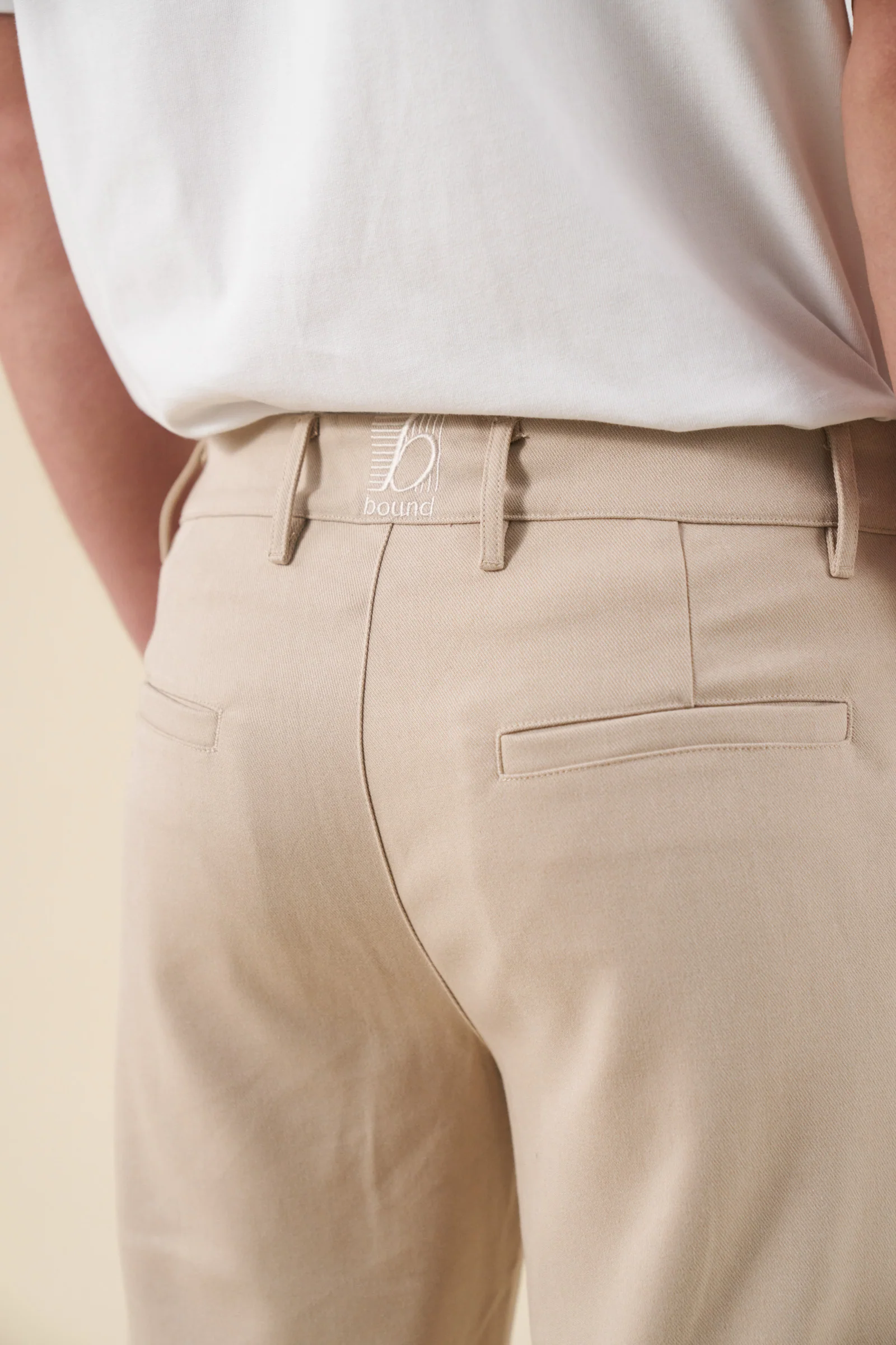 TAPERED CASUAL TROUSER - CREAM - Image 5