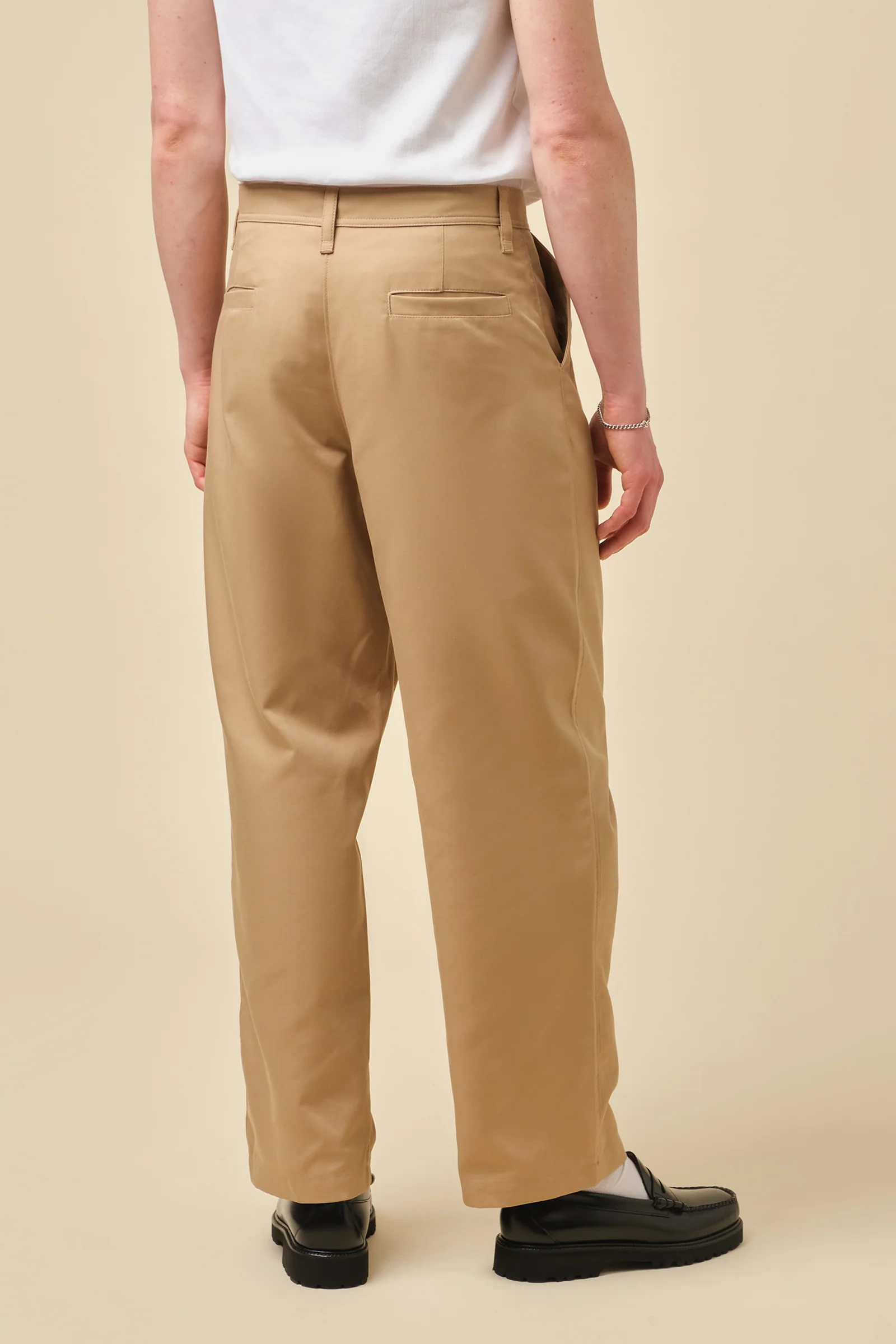 WIDE PLEATED TROUSERS - CAMEL - Image 4
