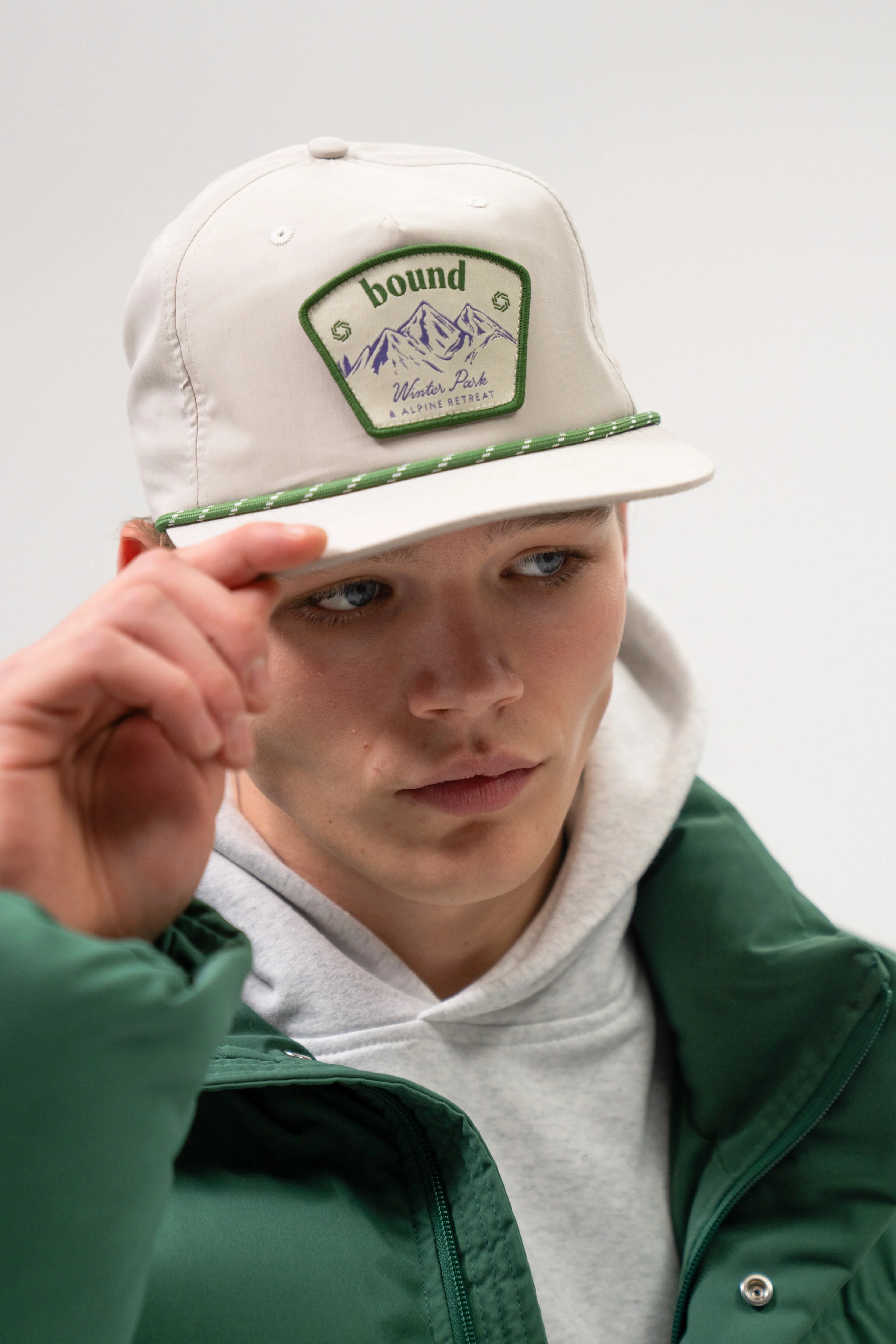 WINTER RESORT NYLON CAP - Image 4