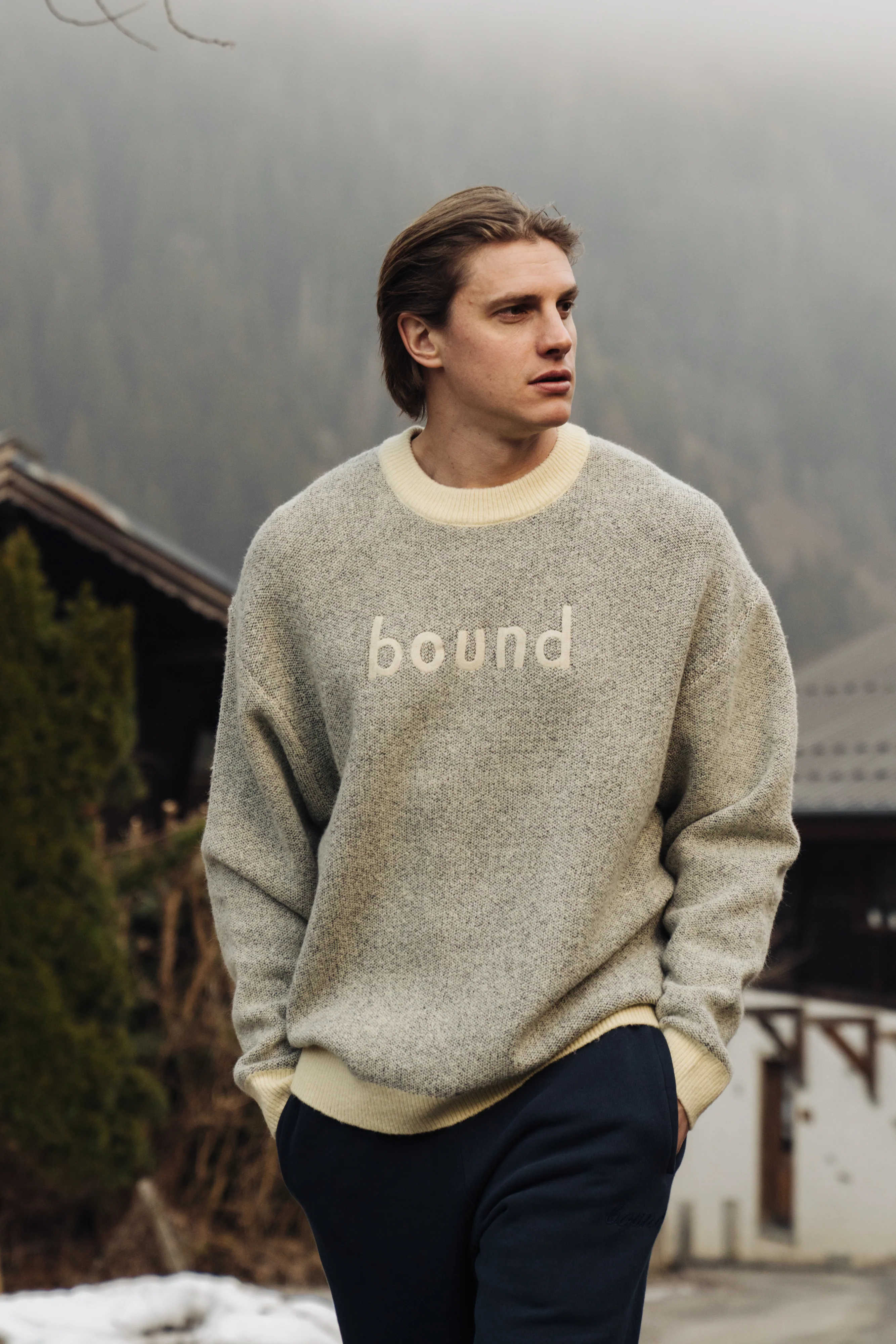 WOOL EMBROIDERED KNIT SWEATER - Image 10