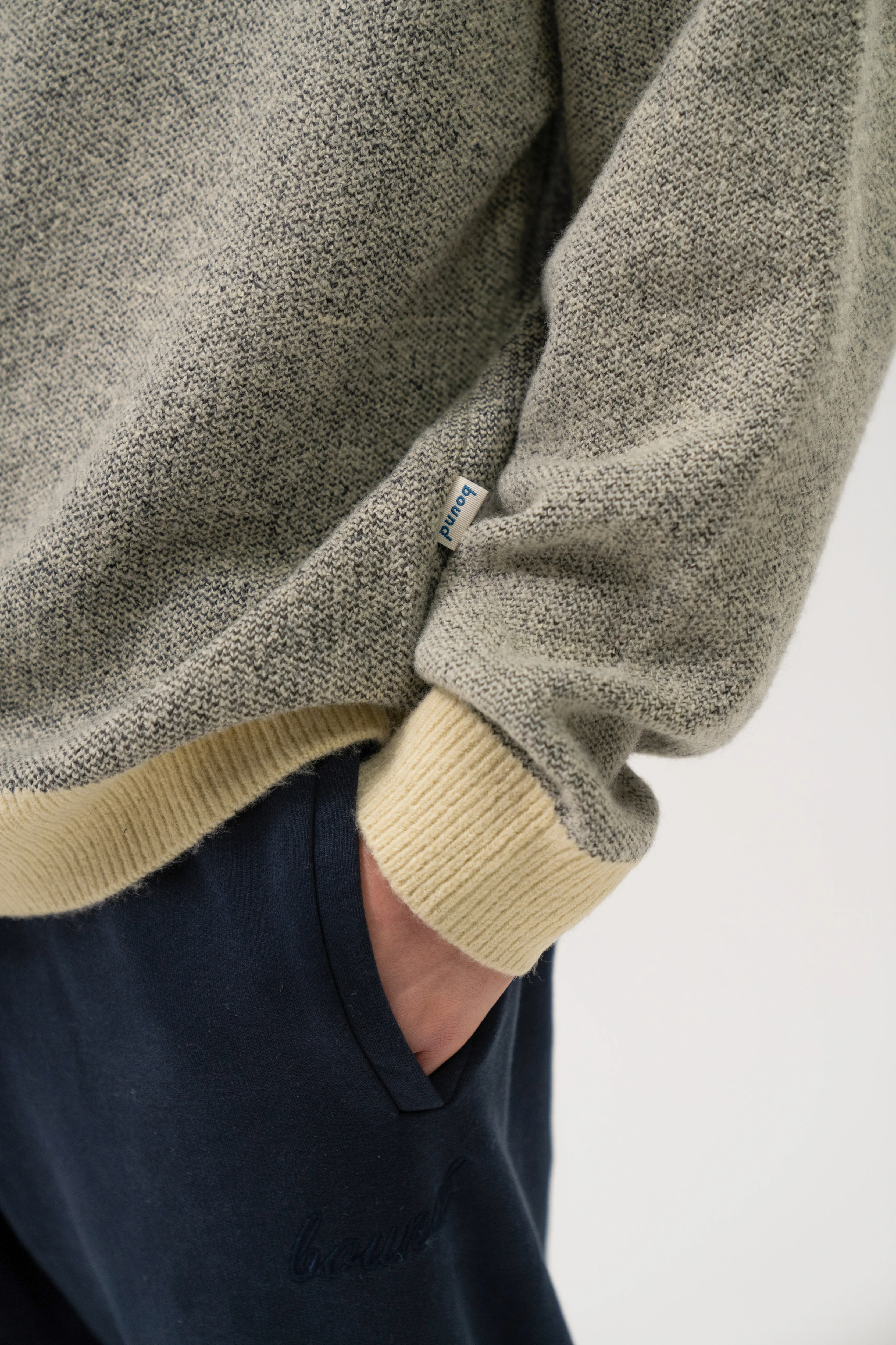 WOOL EMBROIDERED KNIT SWEATER - Image 8