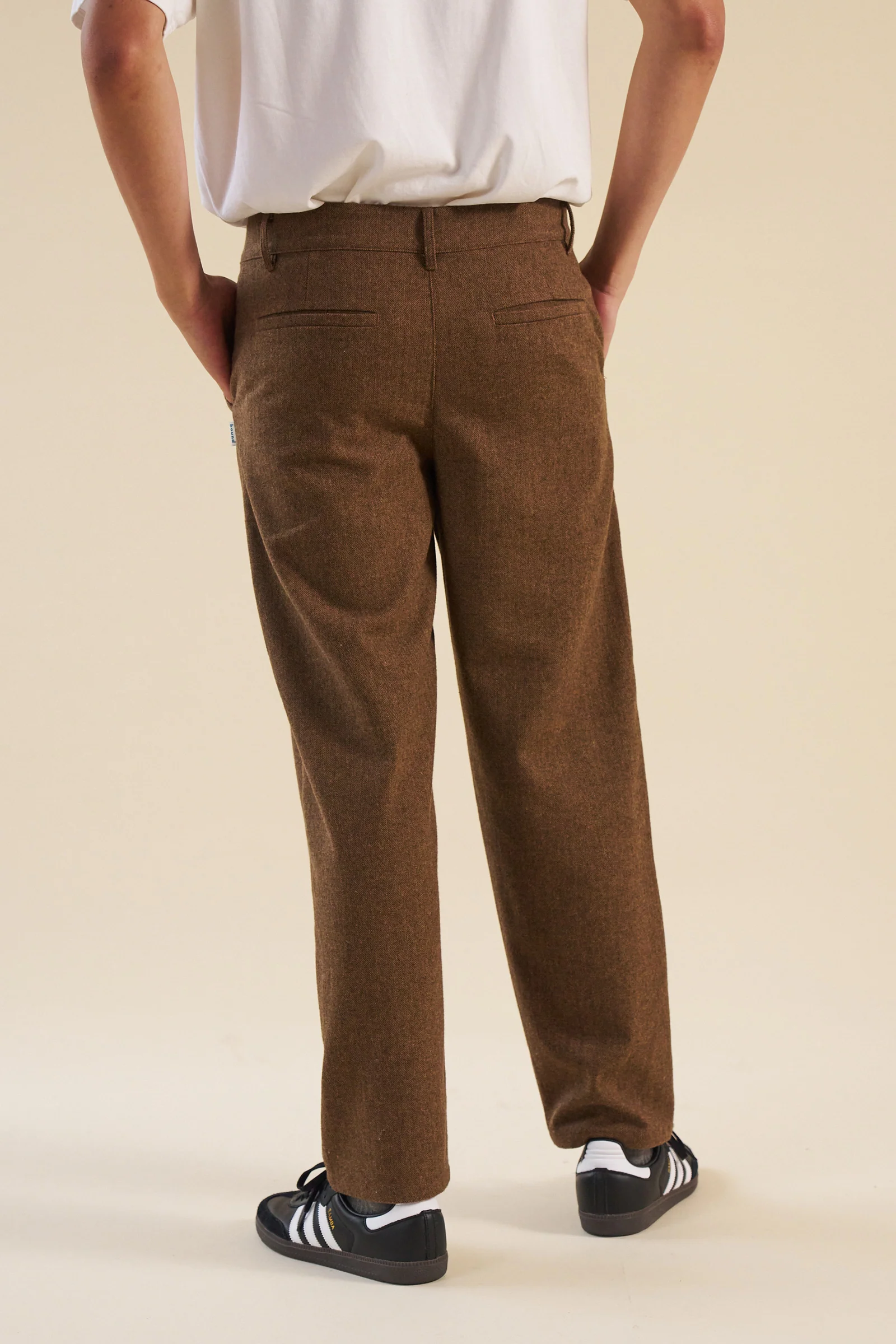 WOOL TEXTURED CROPPED TROUSER - Image 3