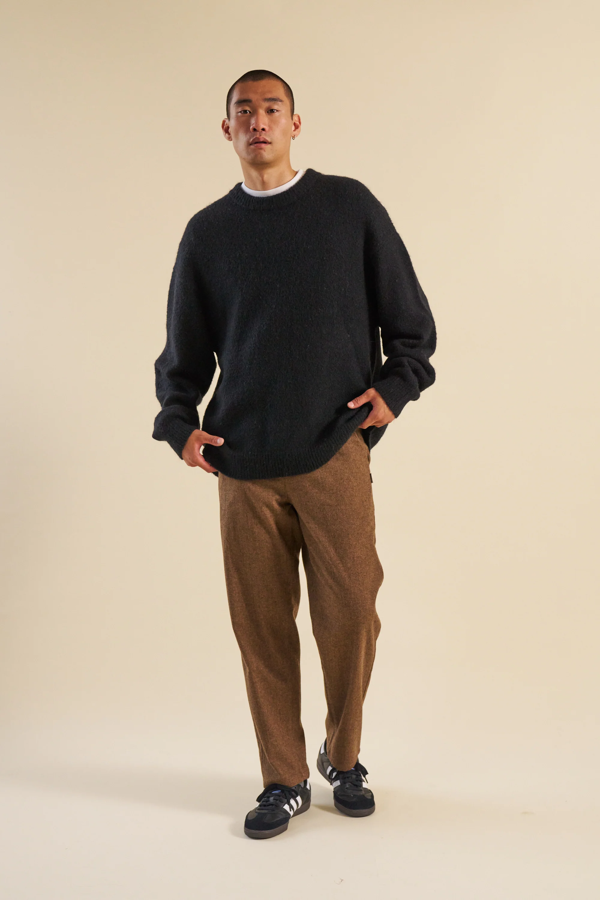 WOOL TEXTURED CROPPED TROUSER - Image 5